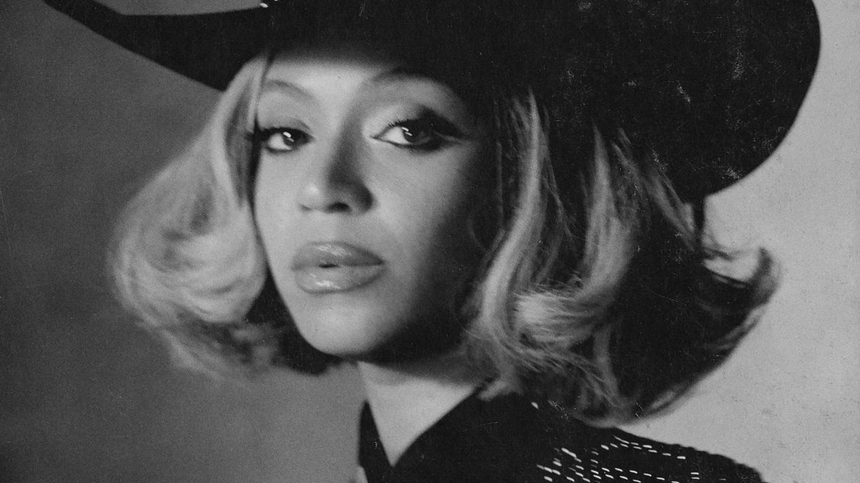 Beyoncé devient la première femme noire à occuper la première place du ...