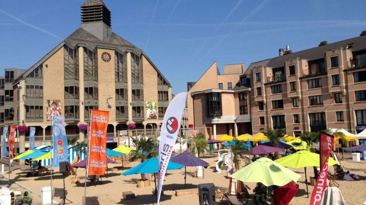 LouvainlaPlage ouvre pour un mois sur la GrandPlace de Louvainla