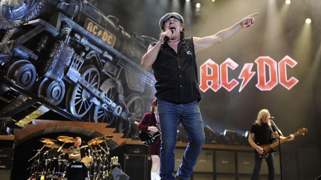 Une statue du chanteur d'AC/DC en projet chez Design Stone - RTBF Actus