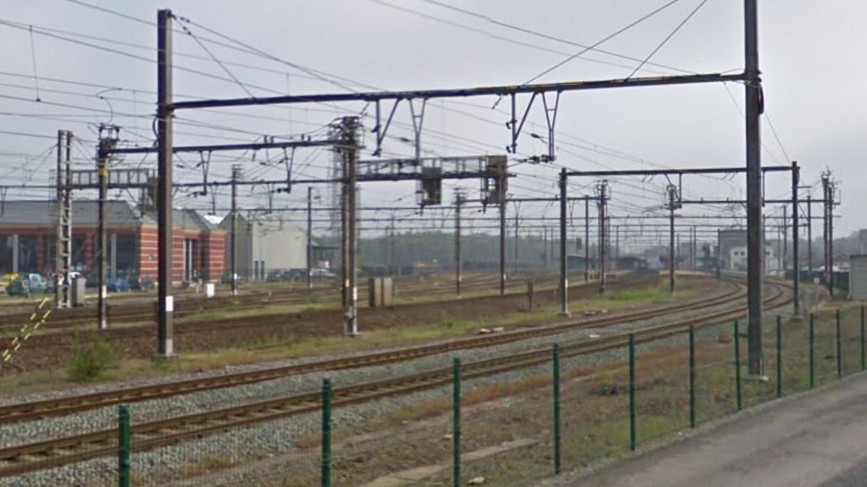 Gare de la LouvièreSud reprise normale du trafic ferroviaire RTBF