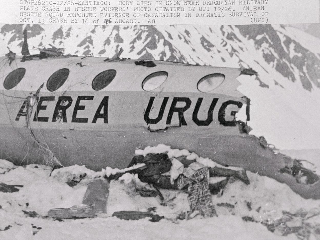 Le Cercle des neiges » : que vaut cette relecture du crash aérien d'une  équipe de rugby en 1972 ?
