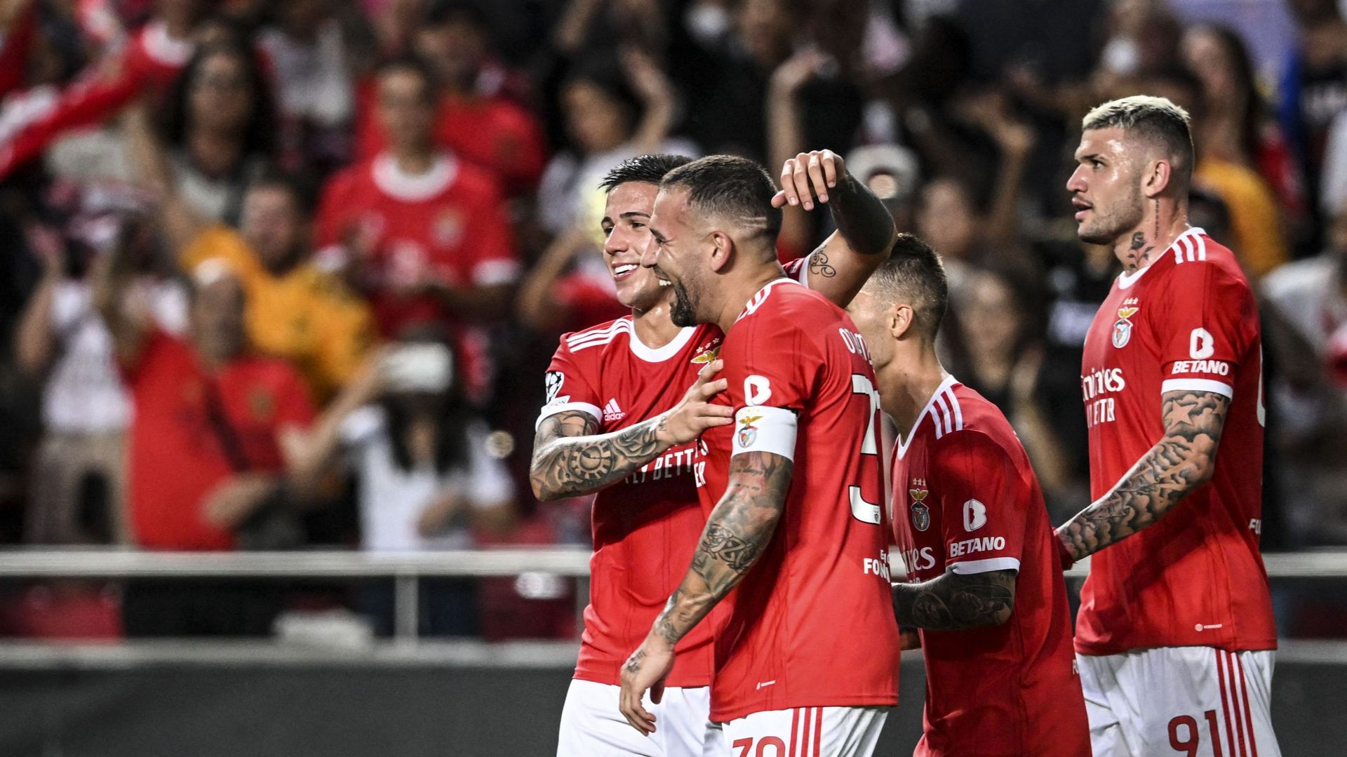Benfica célèbre sa qualification