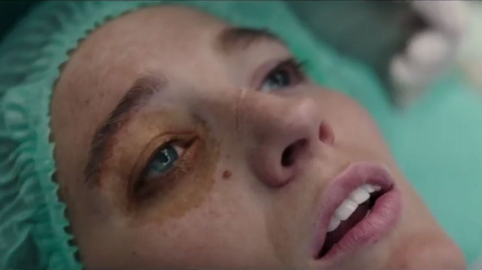 Blake Lively en quête de vérité dans 'Je ne vois que toi' - RTBF Actus