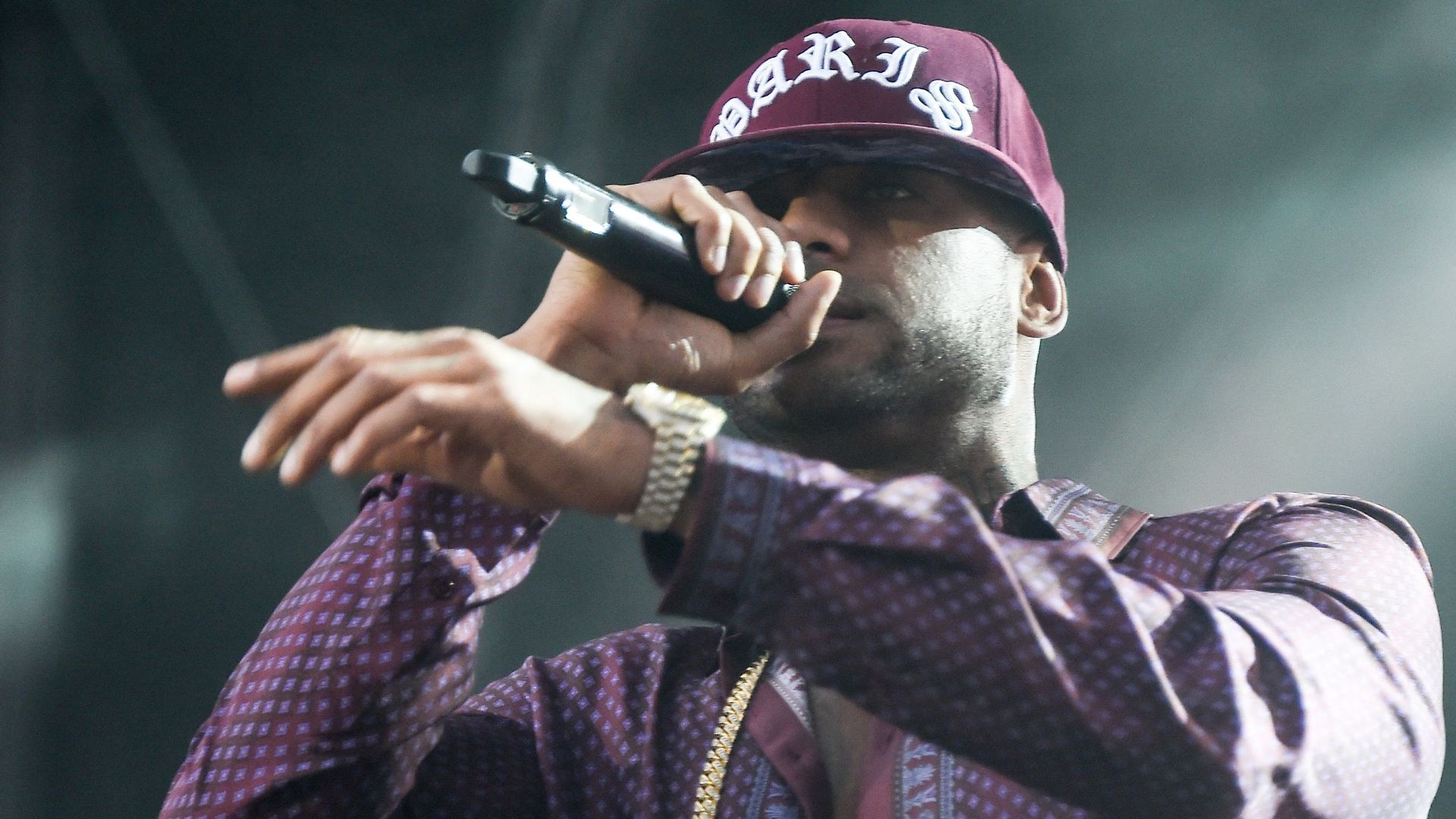 Le rappeur Booba placé en garde à vue, après une plainte pour harcèlement de Gims