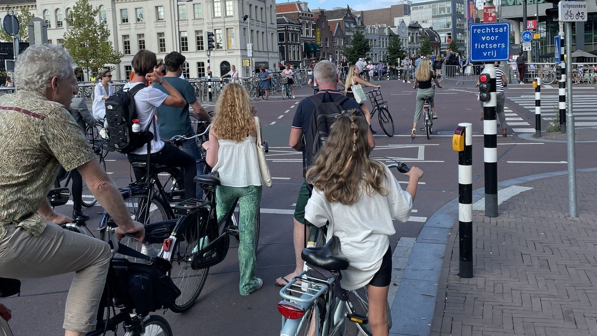 Les rues du centre-ville d’Utrecht sont envahies par les vélos