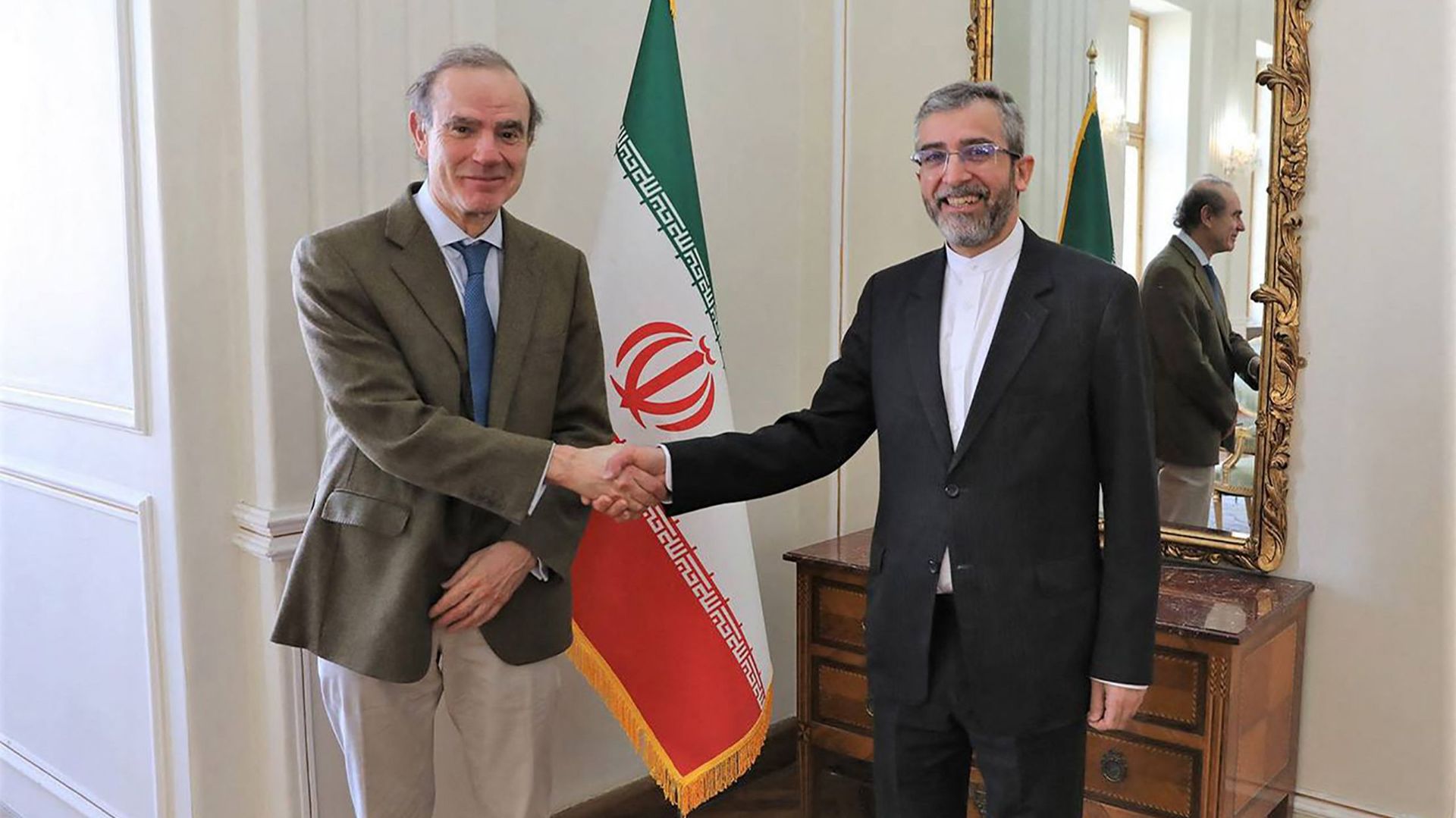 Le coordinateur de l'Union européenne chargé de superviser les pourparlers sur le nucléaire iranien à Vienne, Enrique Mora, et Ali Bagheri, négociateur en chef de la République islamique d'Iran, s'étaient déjà rencontrés en mars 2022, à Téhéran.