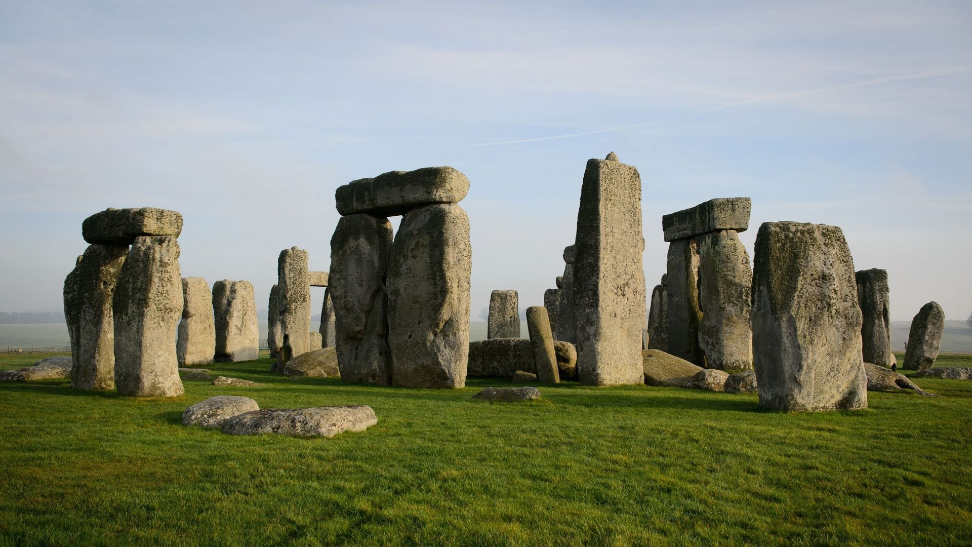 Des tombes préhistoriques vieilles de 4500 ans découvertes à Stonehenge