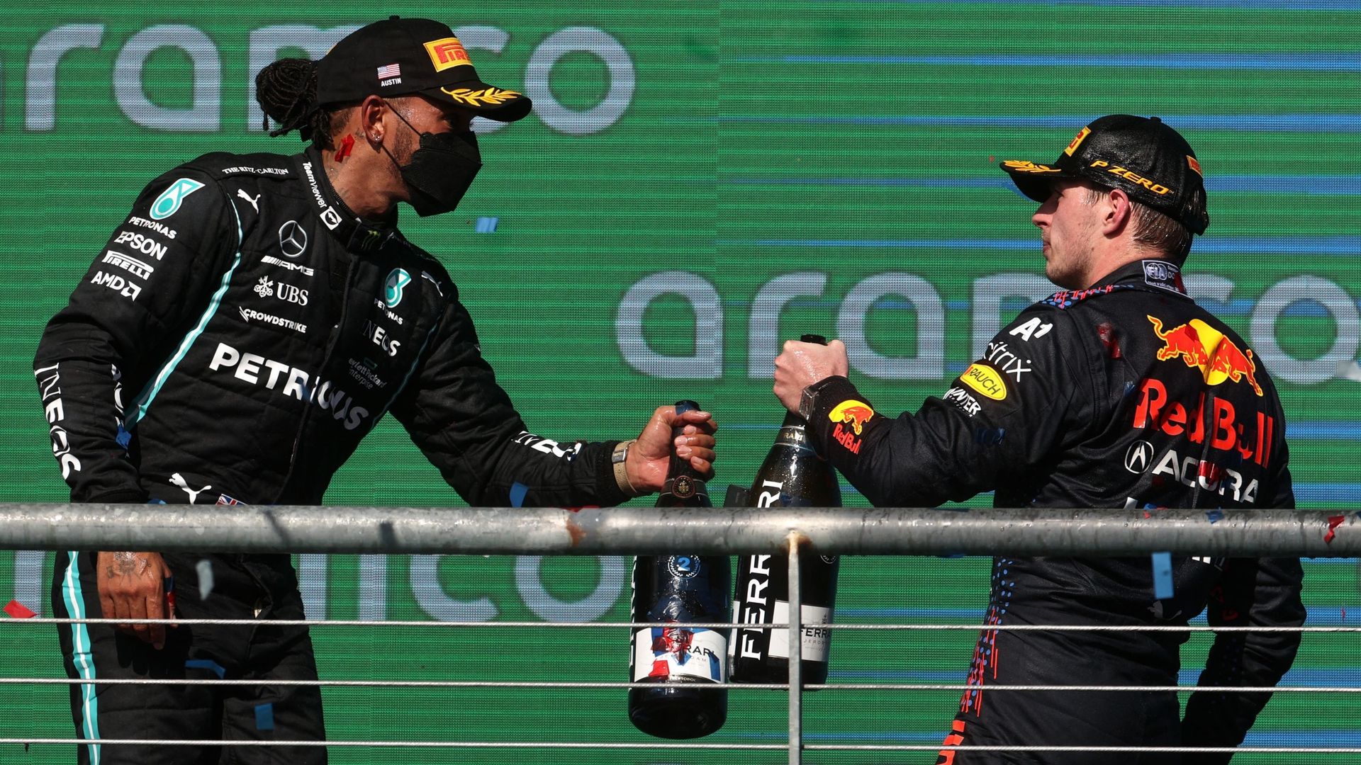 Lewis Hamilton et Max Verstappen sur le podium du grand Prix des Etats-Unis
