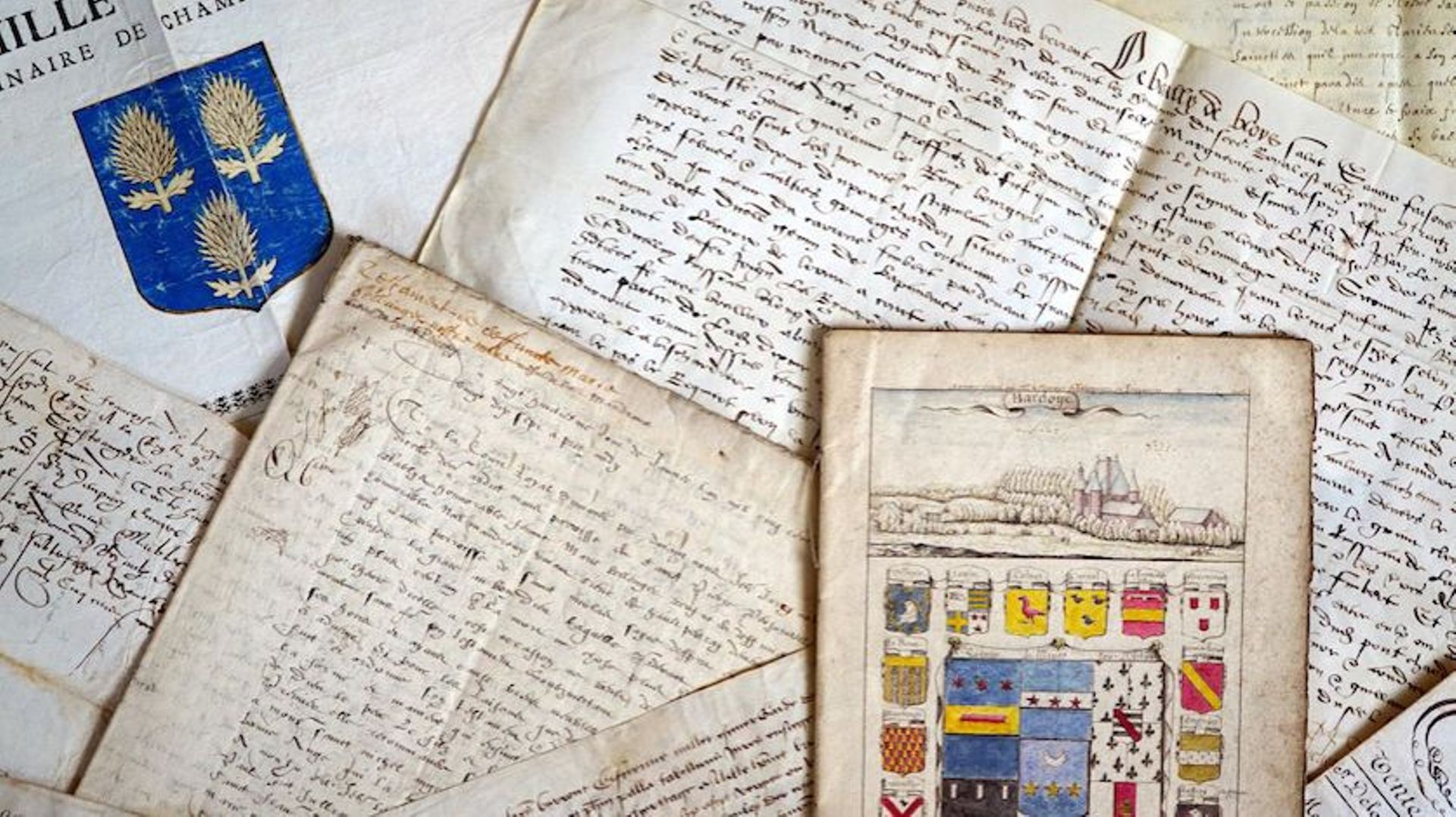Suivre des cours de paléographie en ligne pour apprendre à déchiffrer des manuscrits anciens