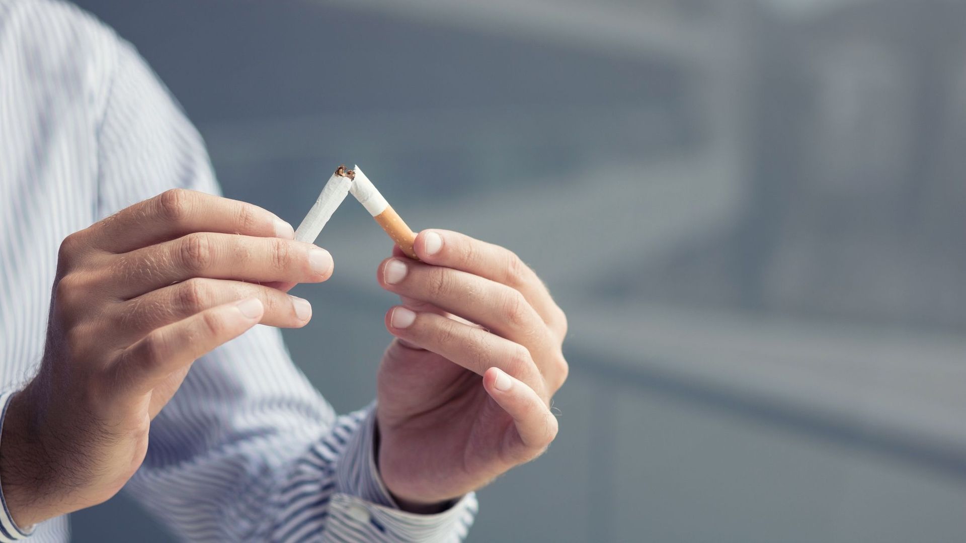 Le risque de cancer du poumon chute fortement cinq années après avoir ...