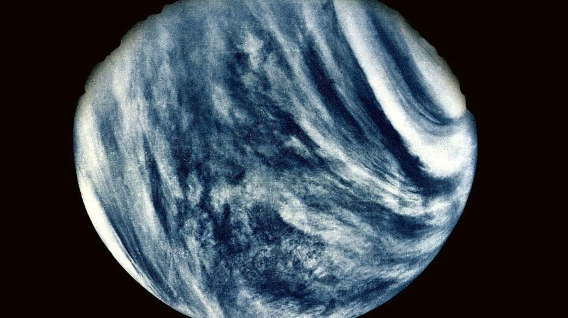 Vénus photographiée le 5 février 1974 par la sonde Mariner 10 de la Nasa
