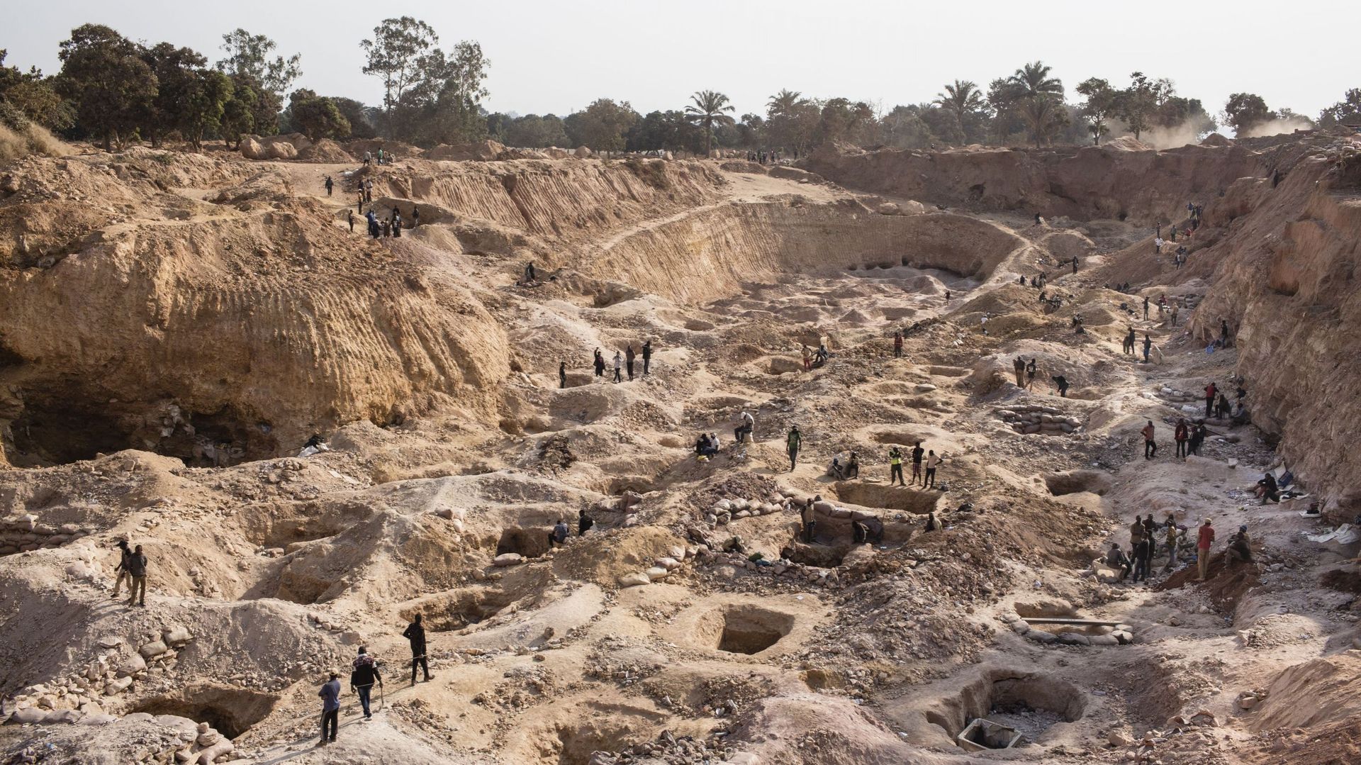Une mine à ciel ouvert à la mine Kasulo de CDM (Congo DongFang Mining).