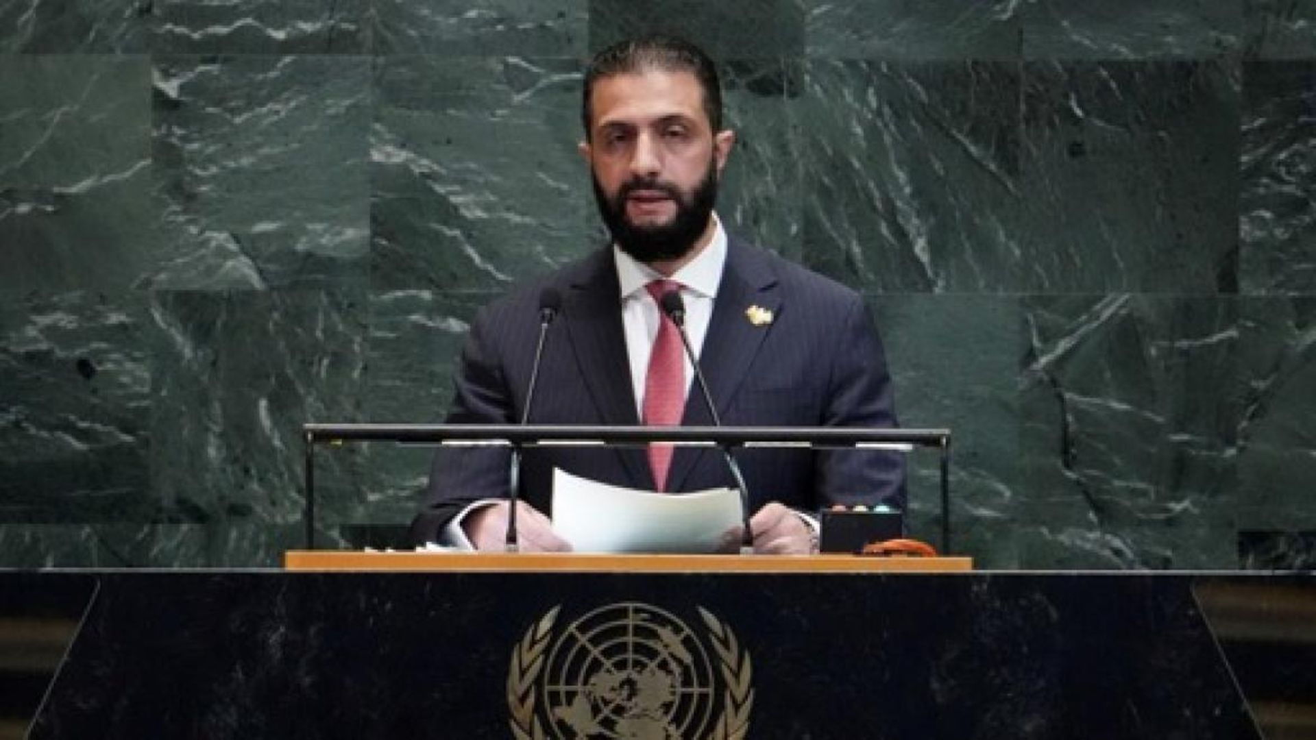 Devant l’ONU, le nouveau président syrien appelle à la fin des attaques d’Israël