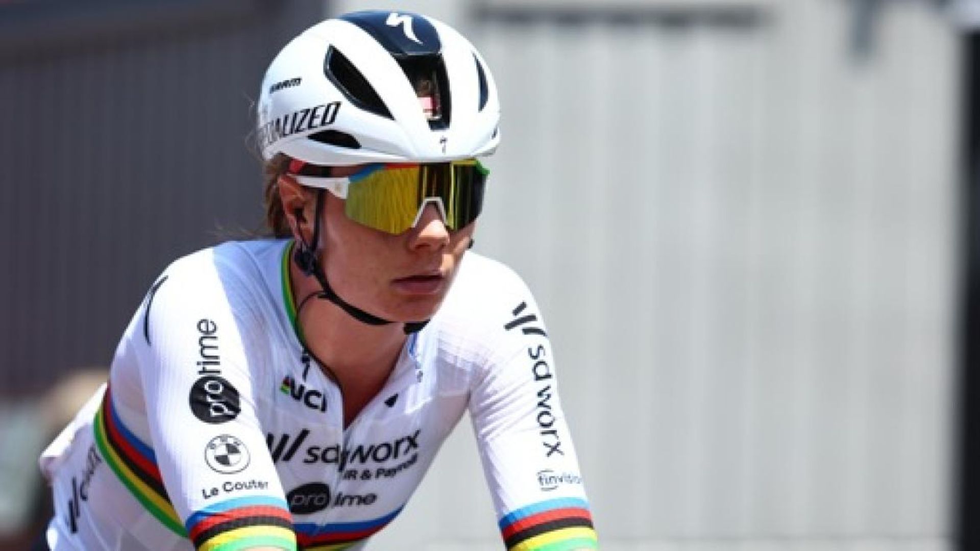 Pas de fracture mais un programme encore plus flou pour Lotte Kopecky en fin de saison