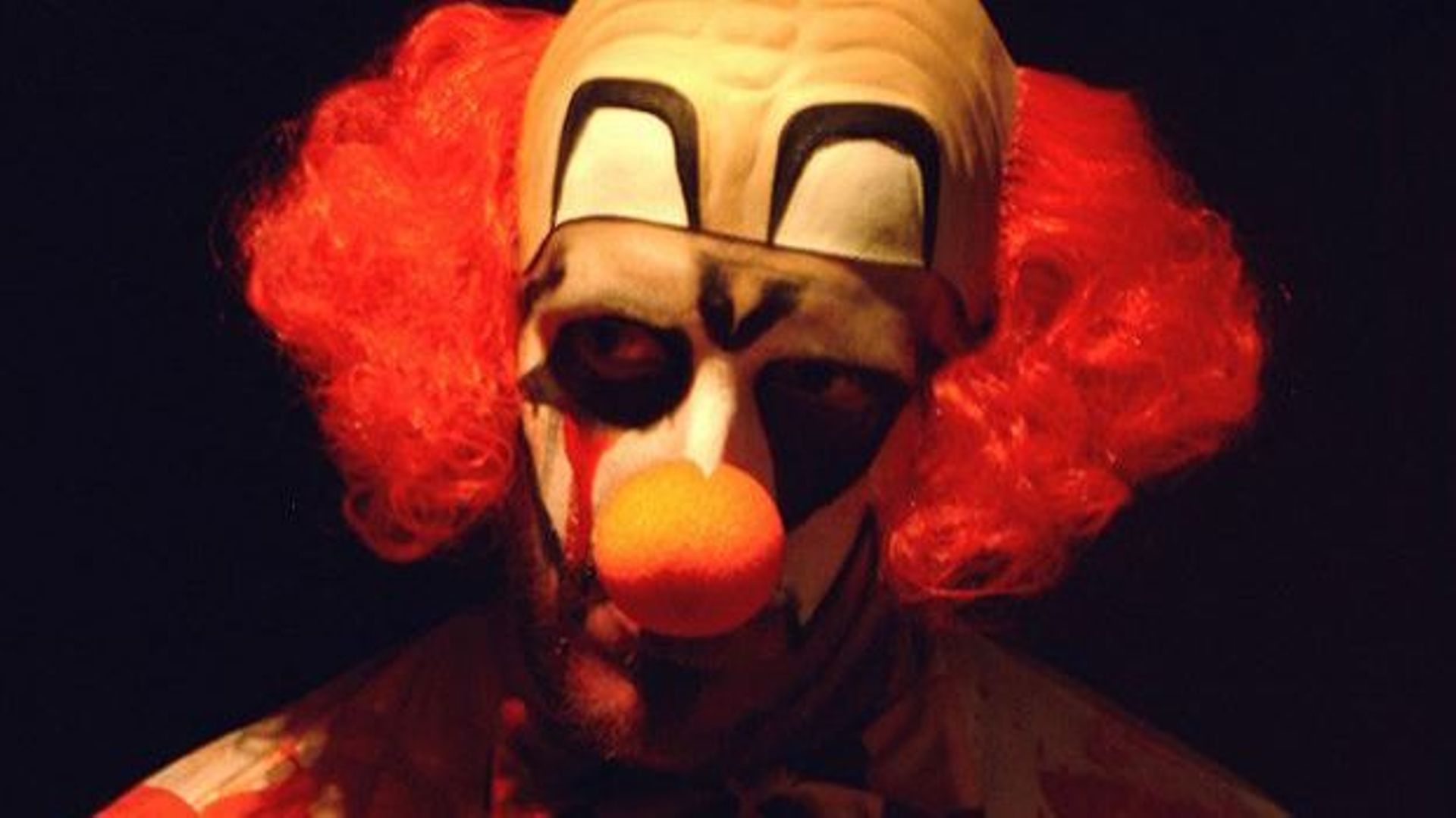 La rumeur enfle : les faux clowns débarqueraient chez nous… (illustration)