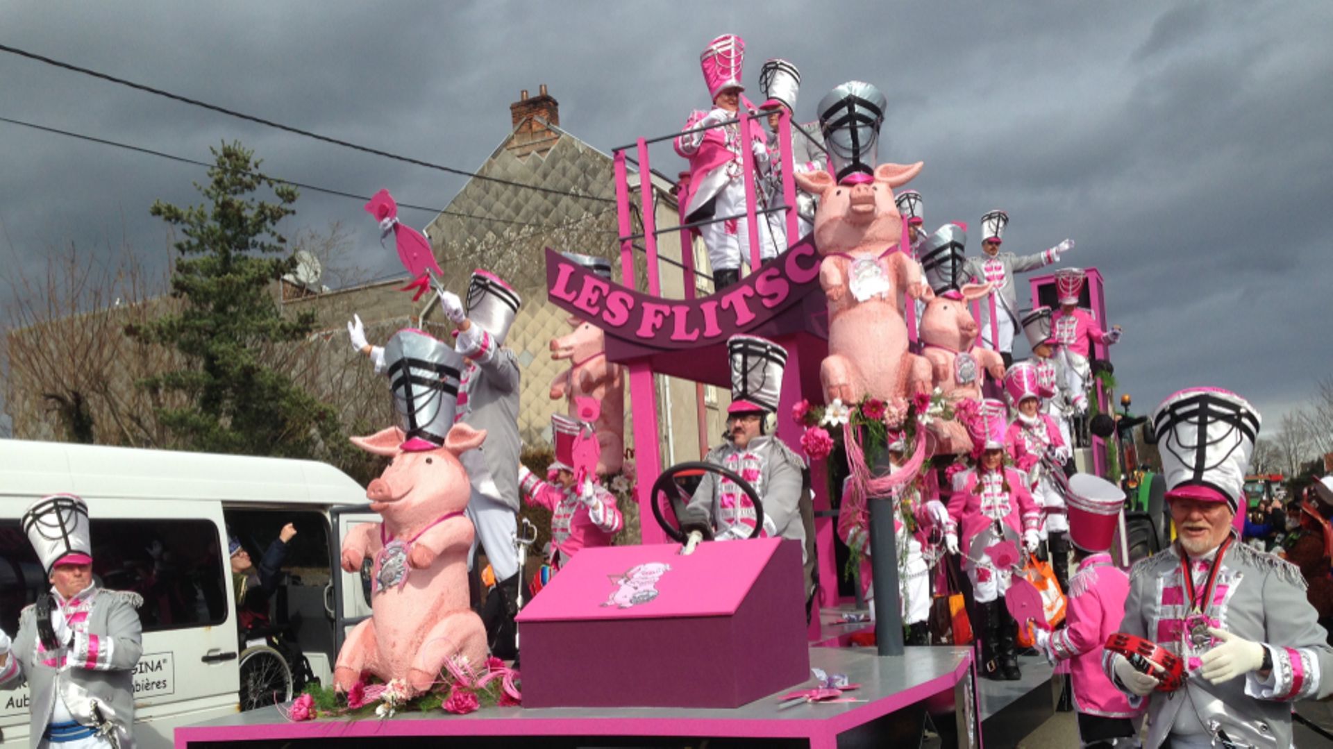 Le Rosenmontag, l'apothéose du carnaval à La Calamine (1)