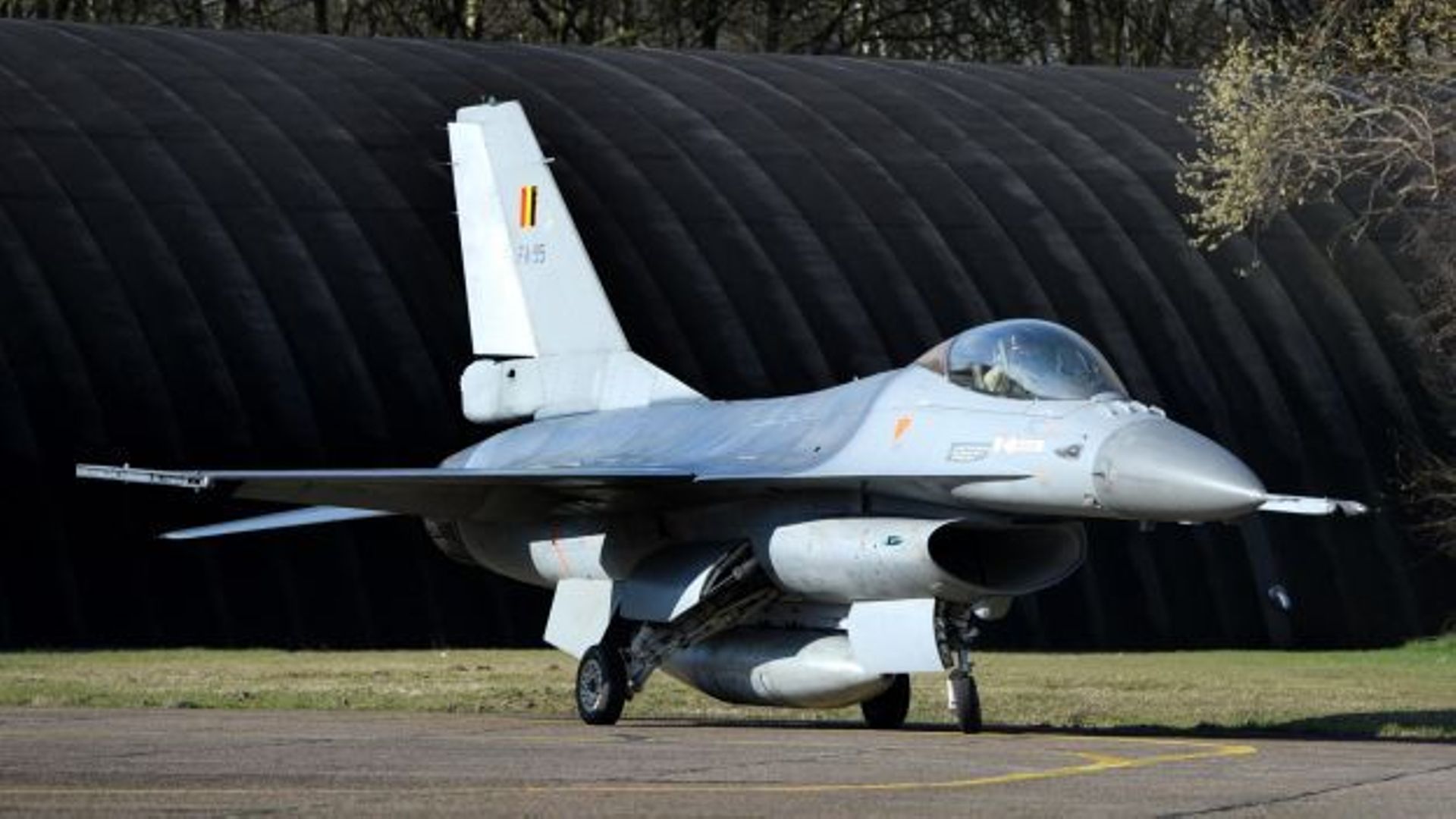  « previous Un F-16 à Kleine-Brogel