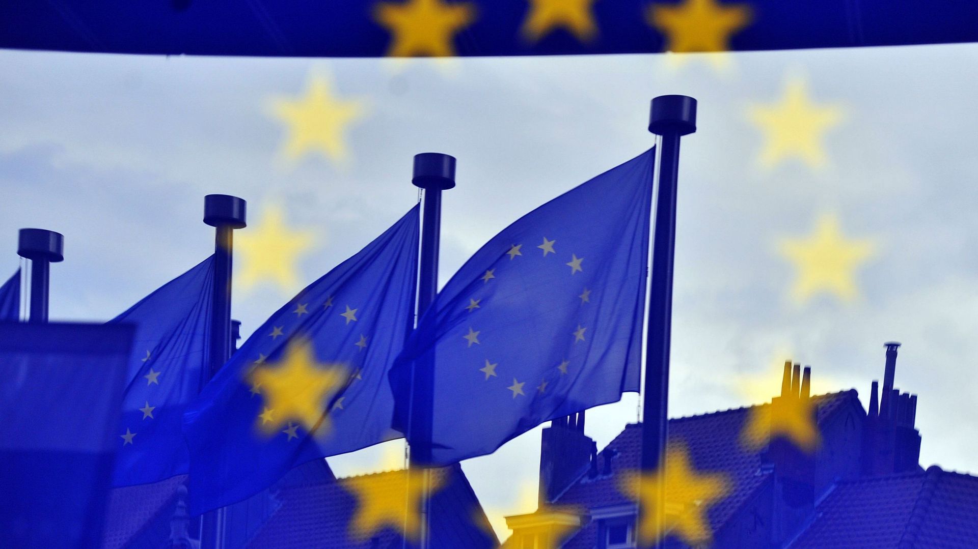 Une association introduit une requête contre le traité budgétaire européen