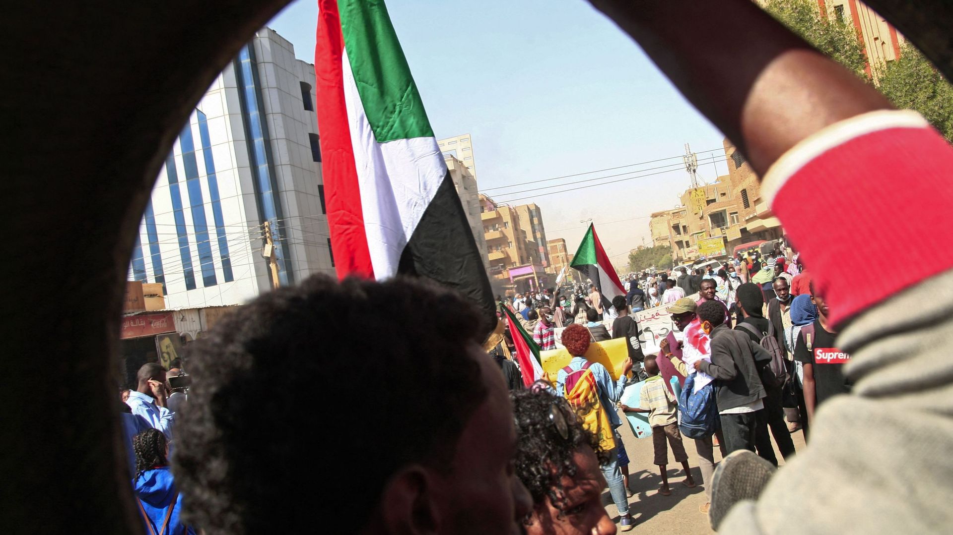 Manifestants à Khartoum, le 17 janvier 2022