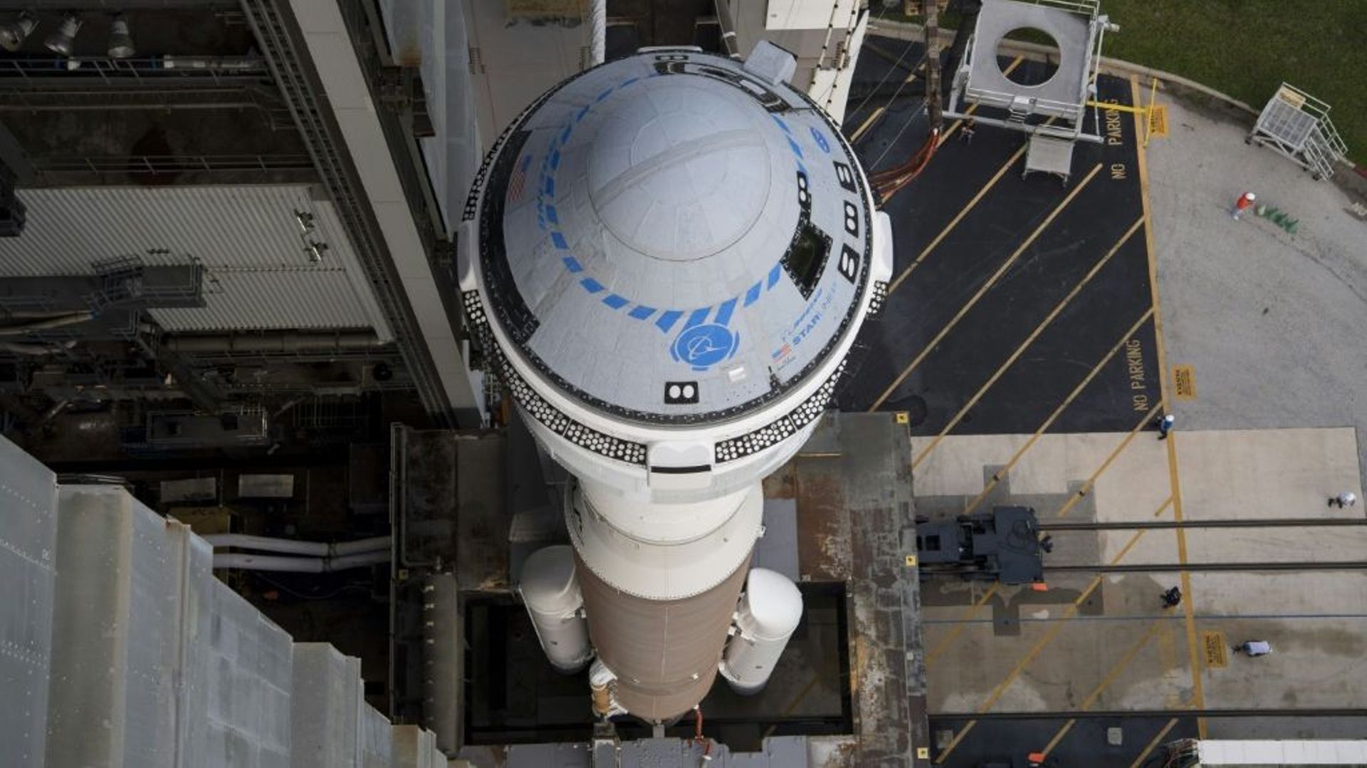 La fusée Atlas V de United Launch Alliance avec à son sommet la capsule de Boeing Starliner, le 2 août 2021 en Floride