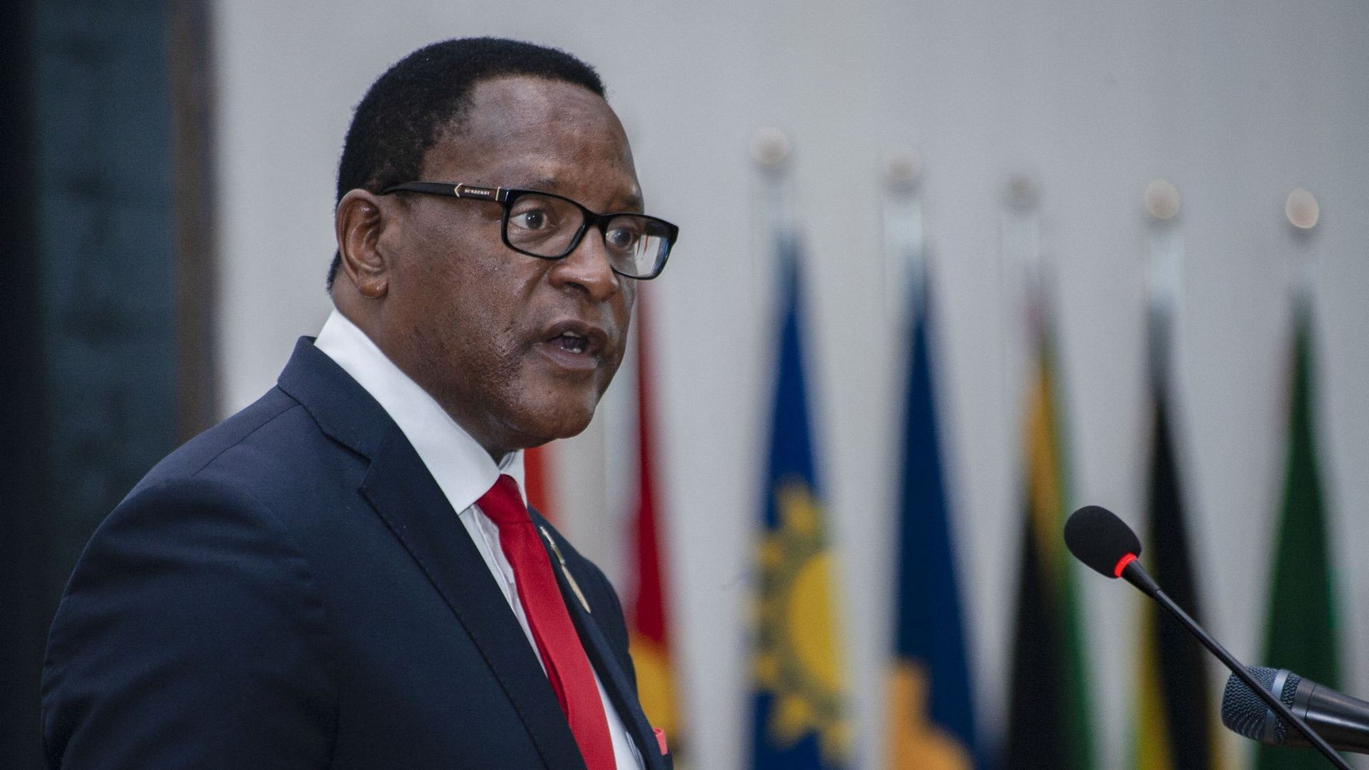 Malawi : le président Chakwera remplace sept ministres corrompus