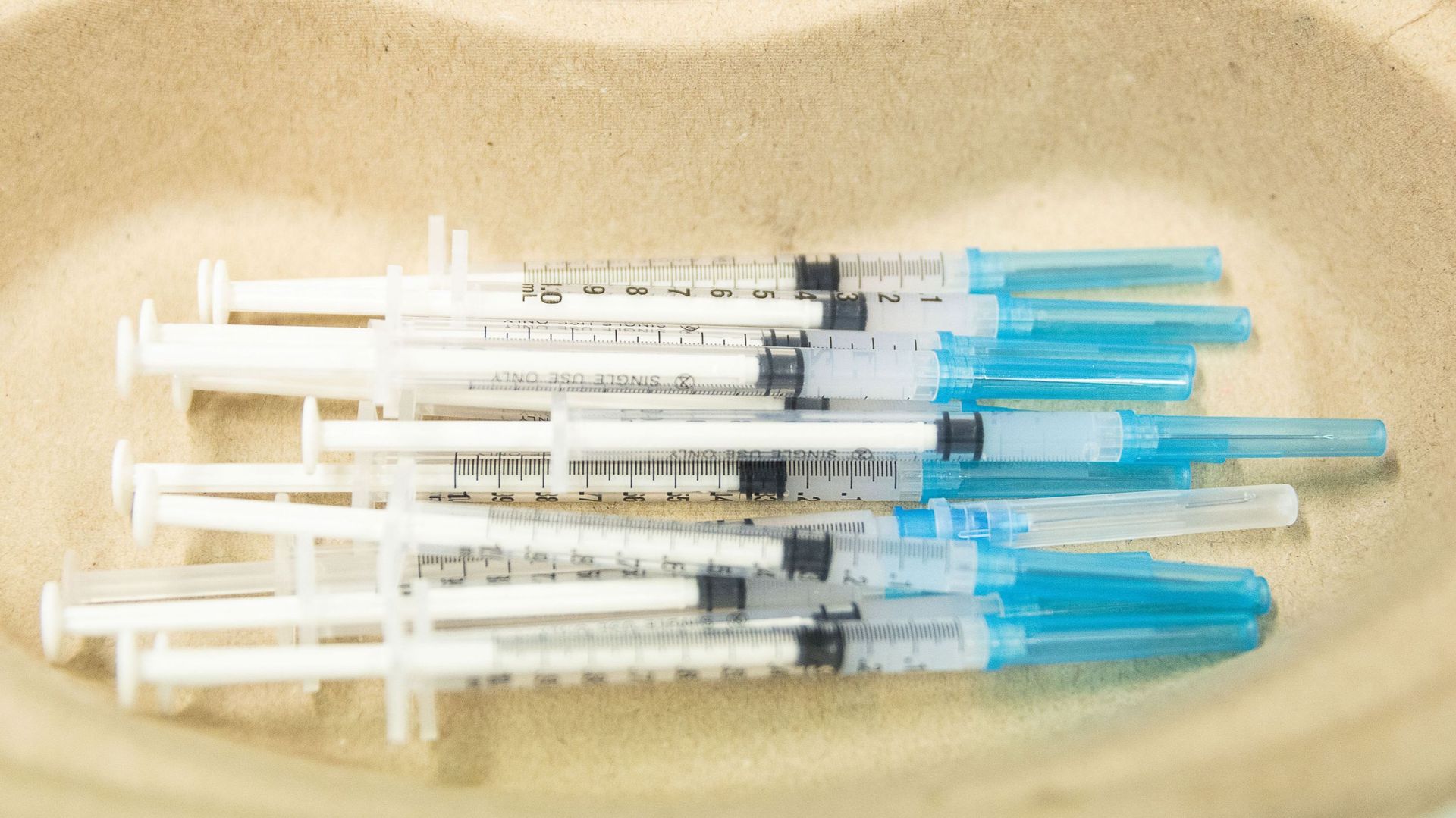 Des seringues prêtes pour la vaccination