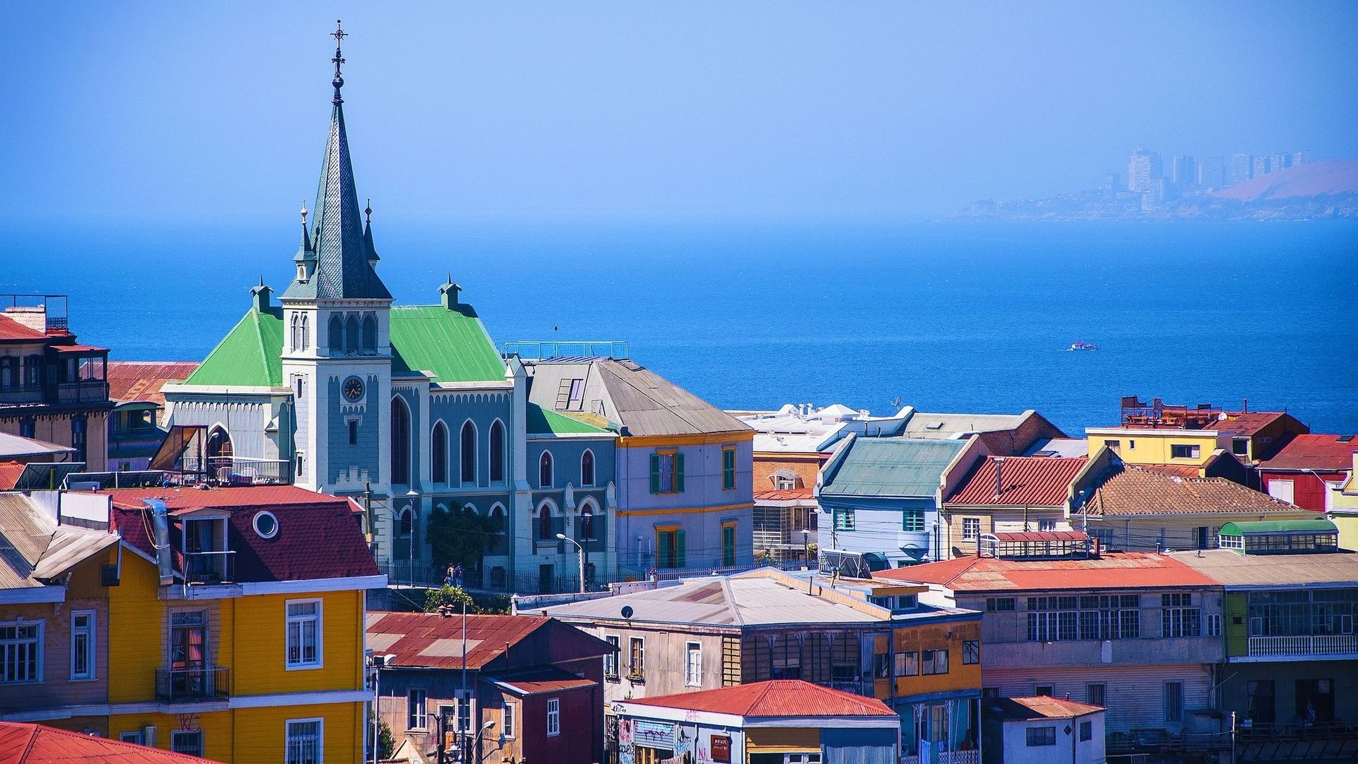 Au Chili, la municipalité de Valparaíso envisage de créer une police dédiée au tourisme.