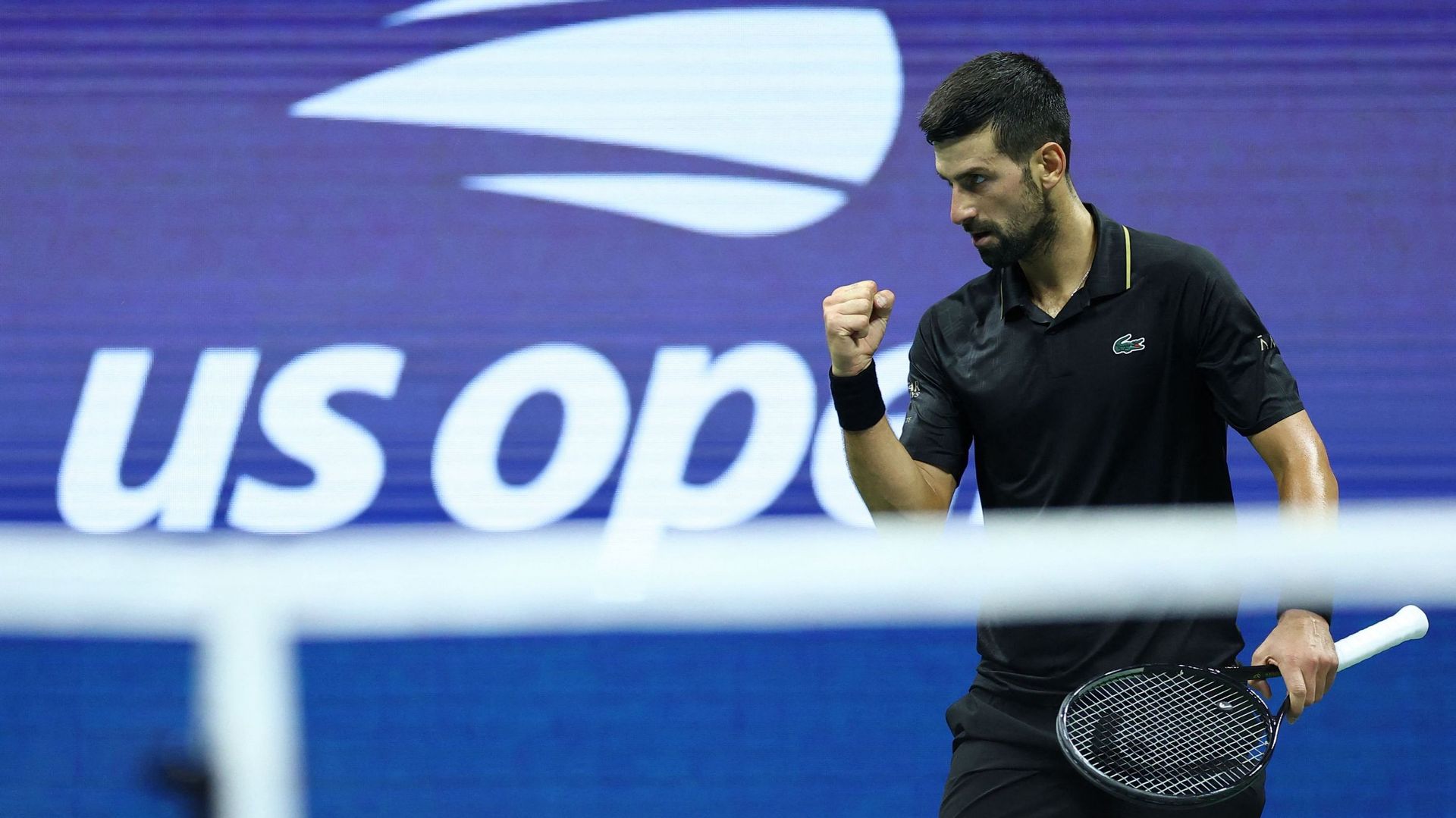 US Open : Novak Djokovic écarte Taylor Fritz et s'offre un choc contre Alcaraz en demi-finales