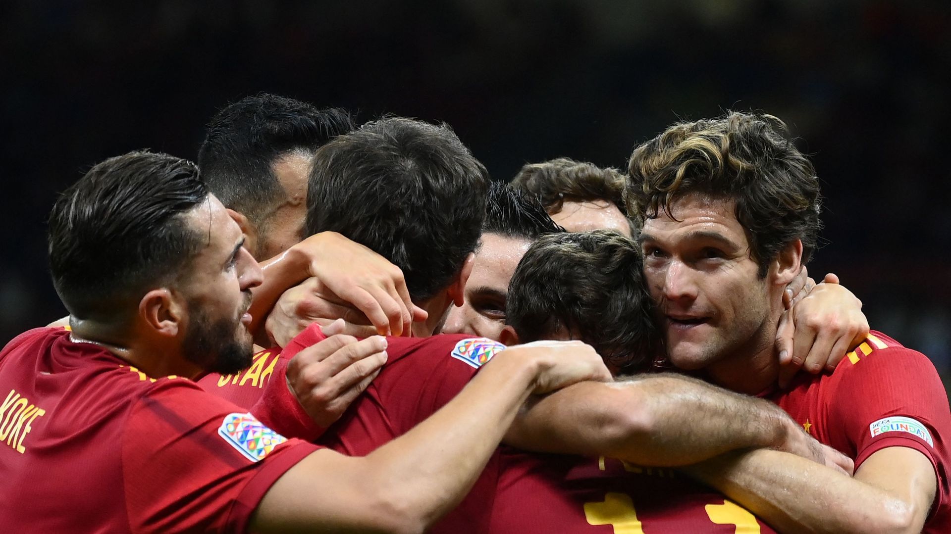 Les Espagnols célèbrent l’ouverture du score de Ferran Torres face à l’Italie.