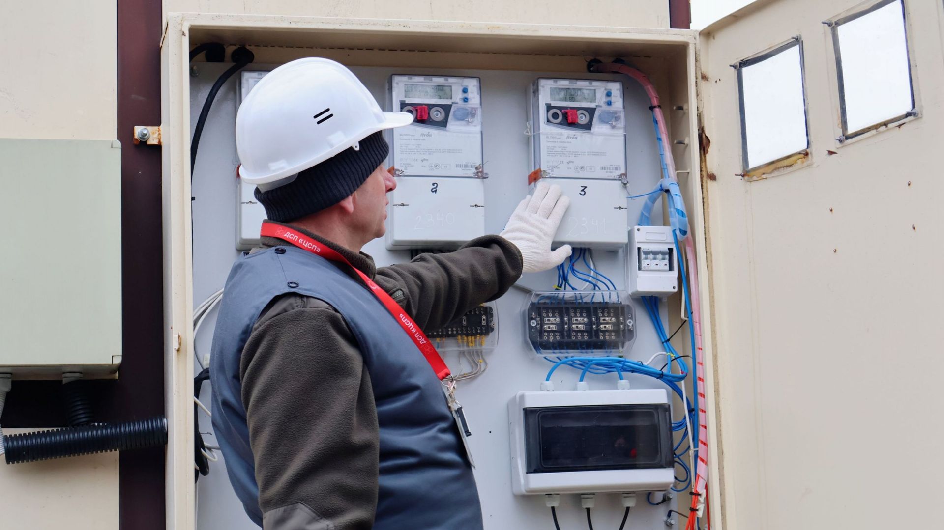 Guerre en Ukraine : le site nucléaire de Tchernobyl privé d’électricité après un bombardement russe, selon Kiev