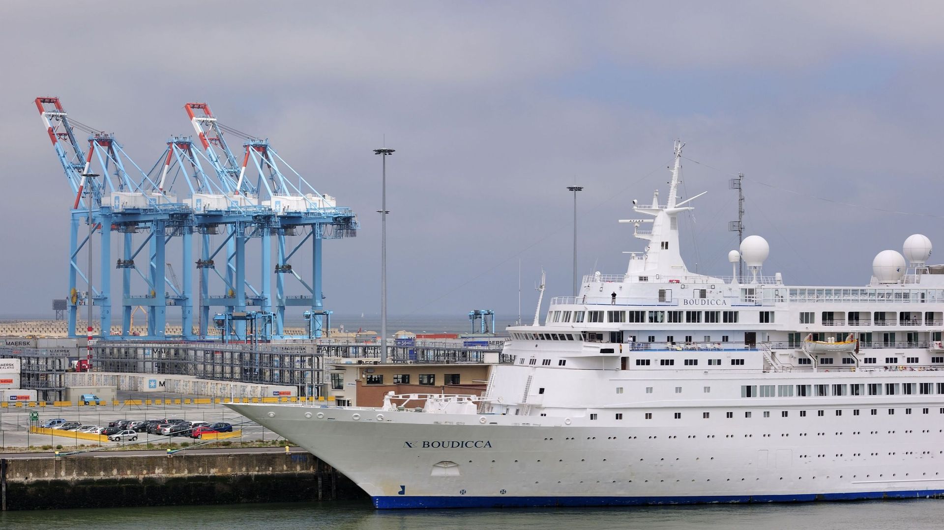 Grève des pilotes maritimes : quelque 80 navires attendent d’entrer dans les ports belges