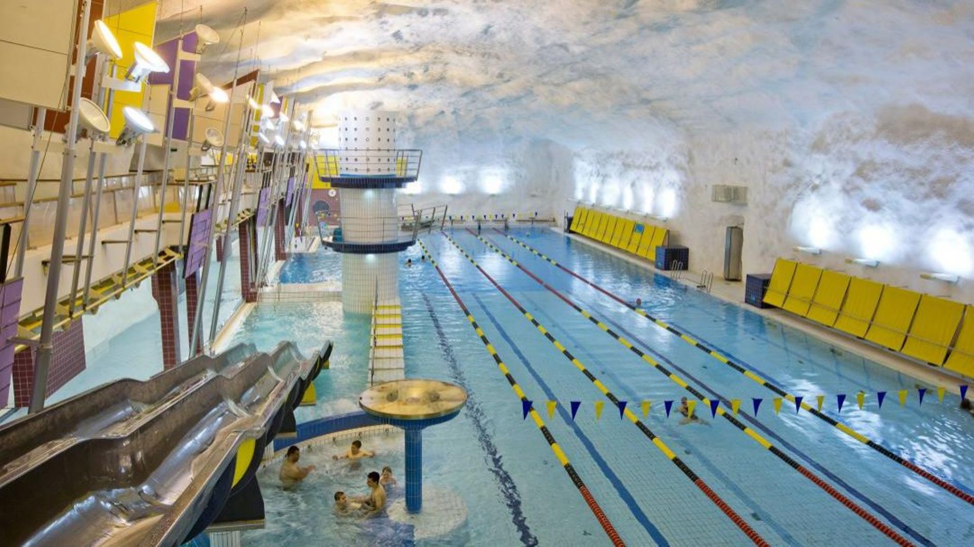 La piscine souterraine d'Helsinki