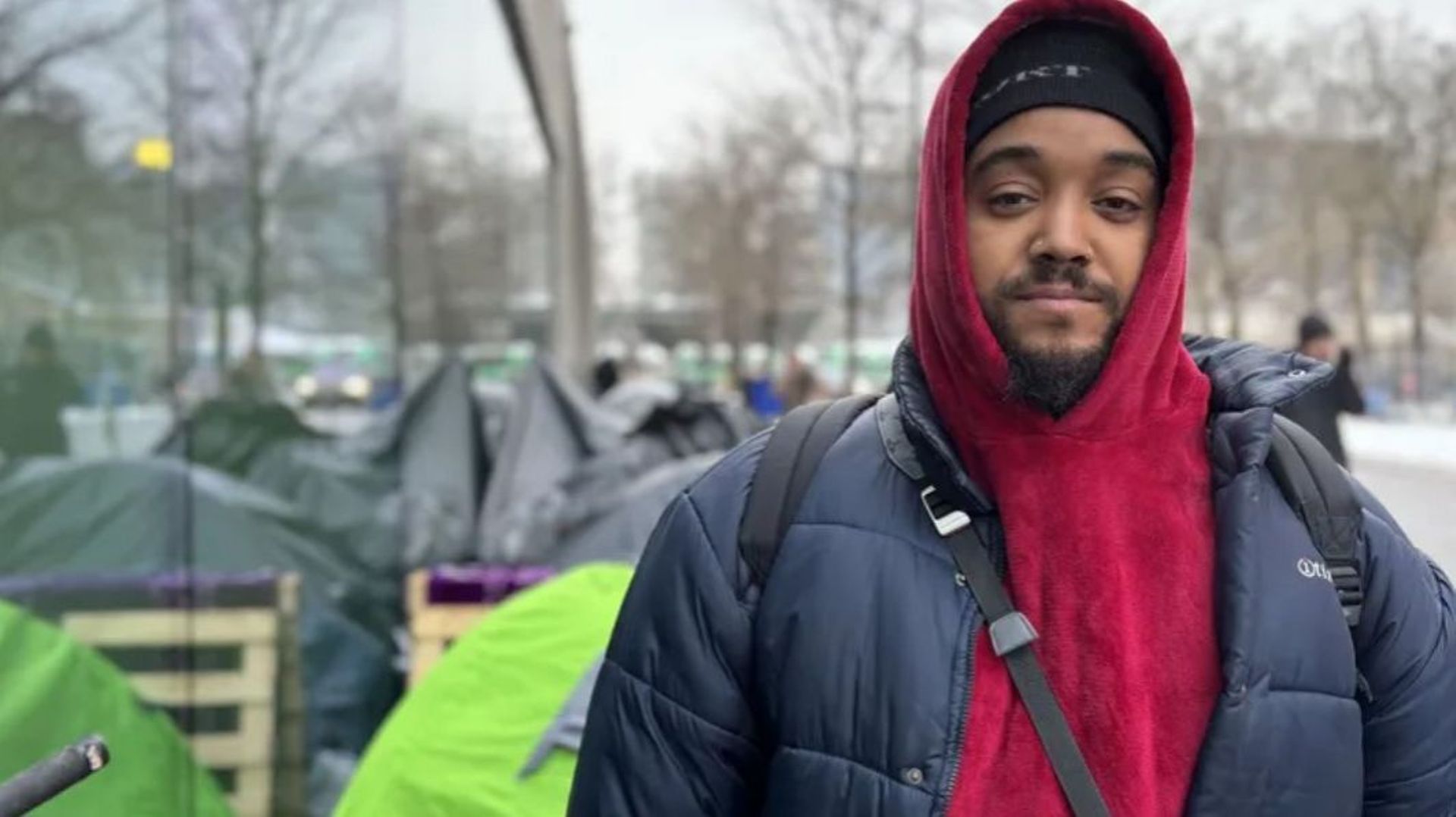 Dormir sous tente dans la neige : une situation dénoncée par la Plateforme Citoyenne de Soutien aux Réfugiés