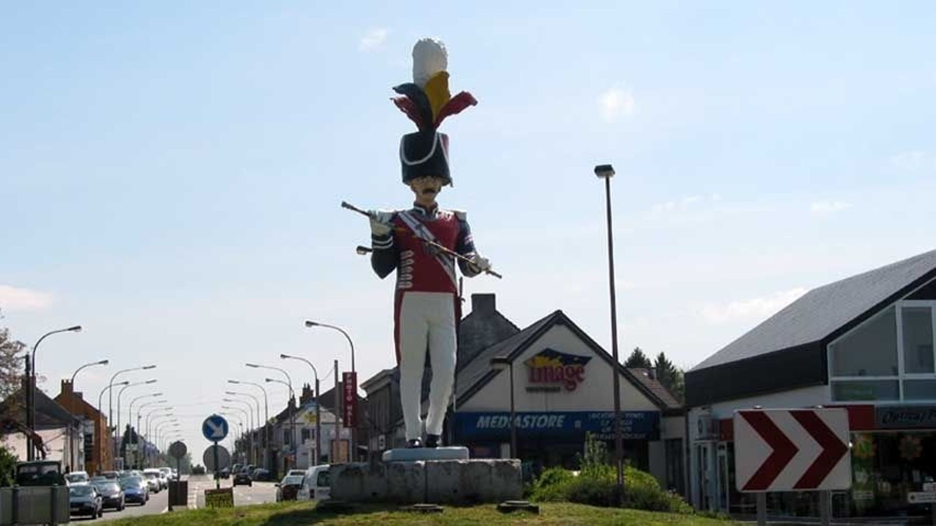 À l’entrée de Gerpinnes, le Tambour-Major.