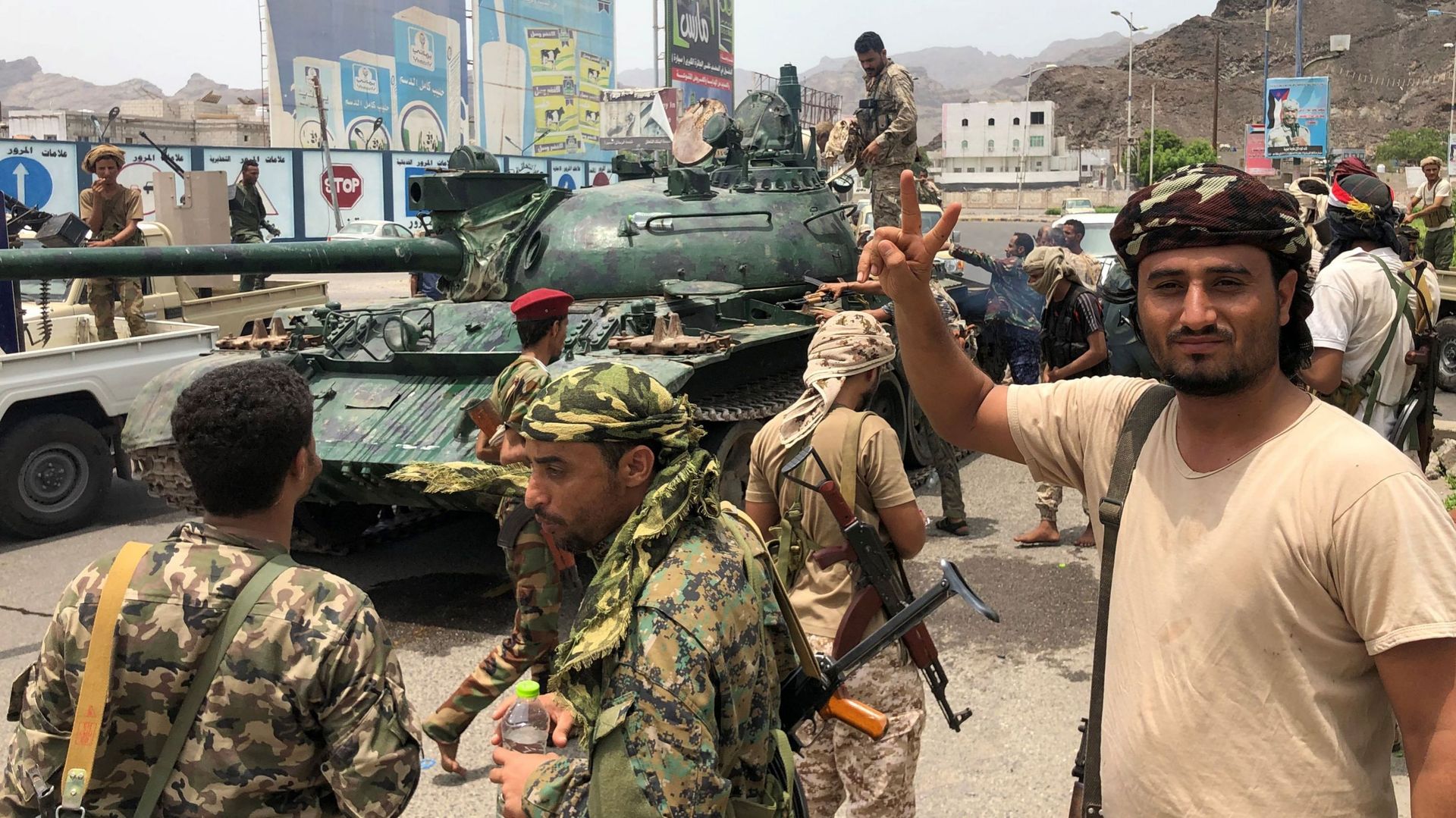 Yémen: les séparatistes annoncent avoir pris le contrôle du palais présidentiel à Aden