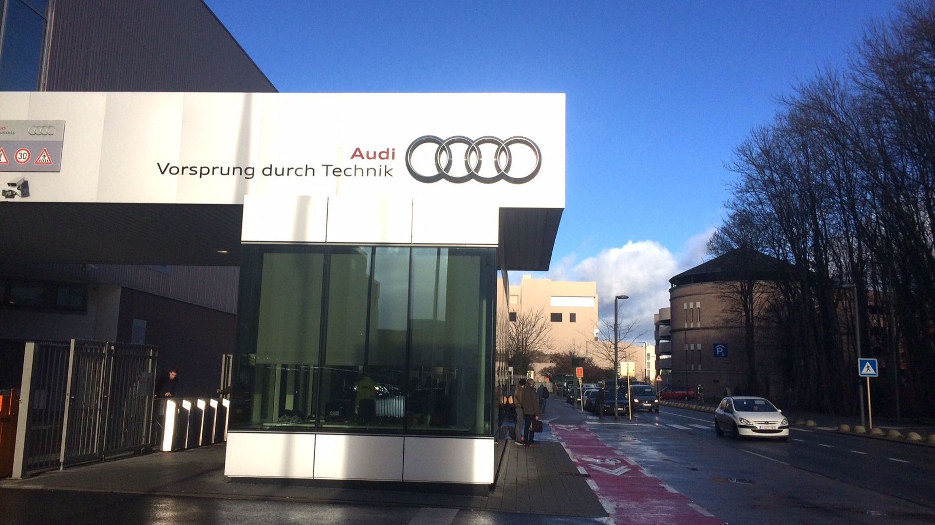 L'usine Audi à Forest suspend sa production toute la semaine après des contaminations au coronavirus