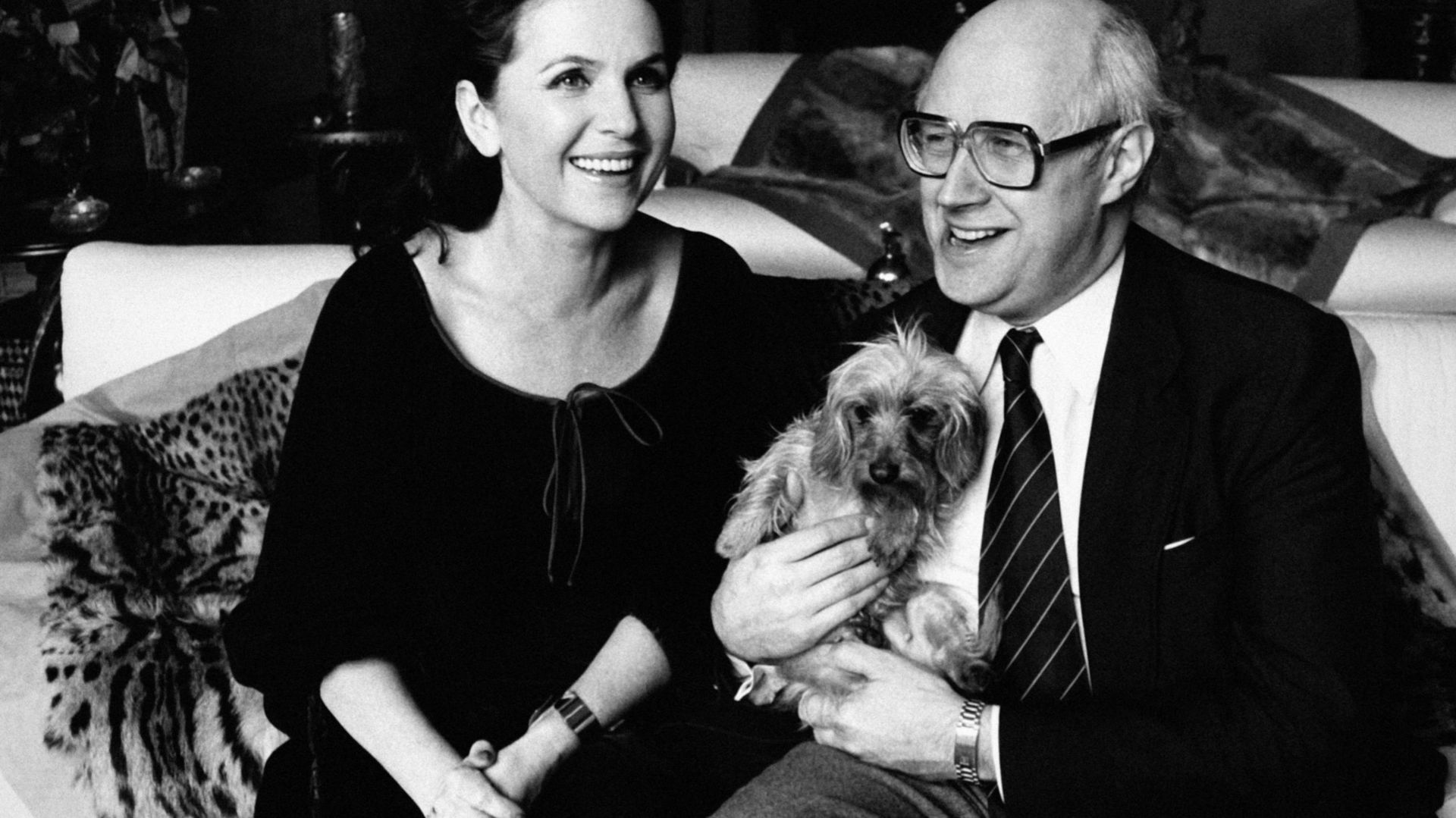 Mstislav Rostropovitch et sa femme, Galina Vischnevskaia, avec Pooks