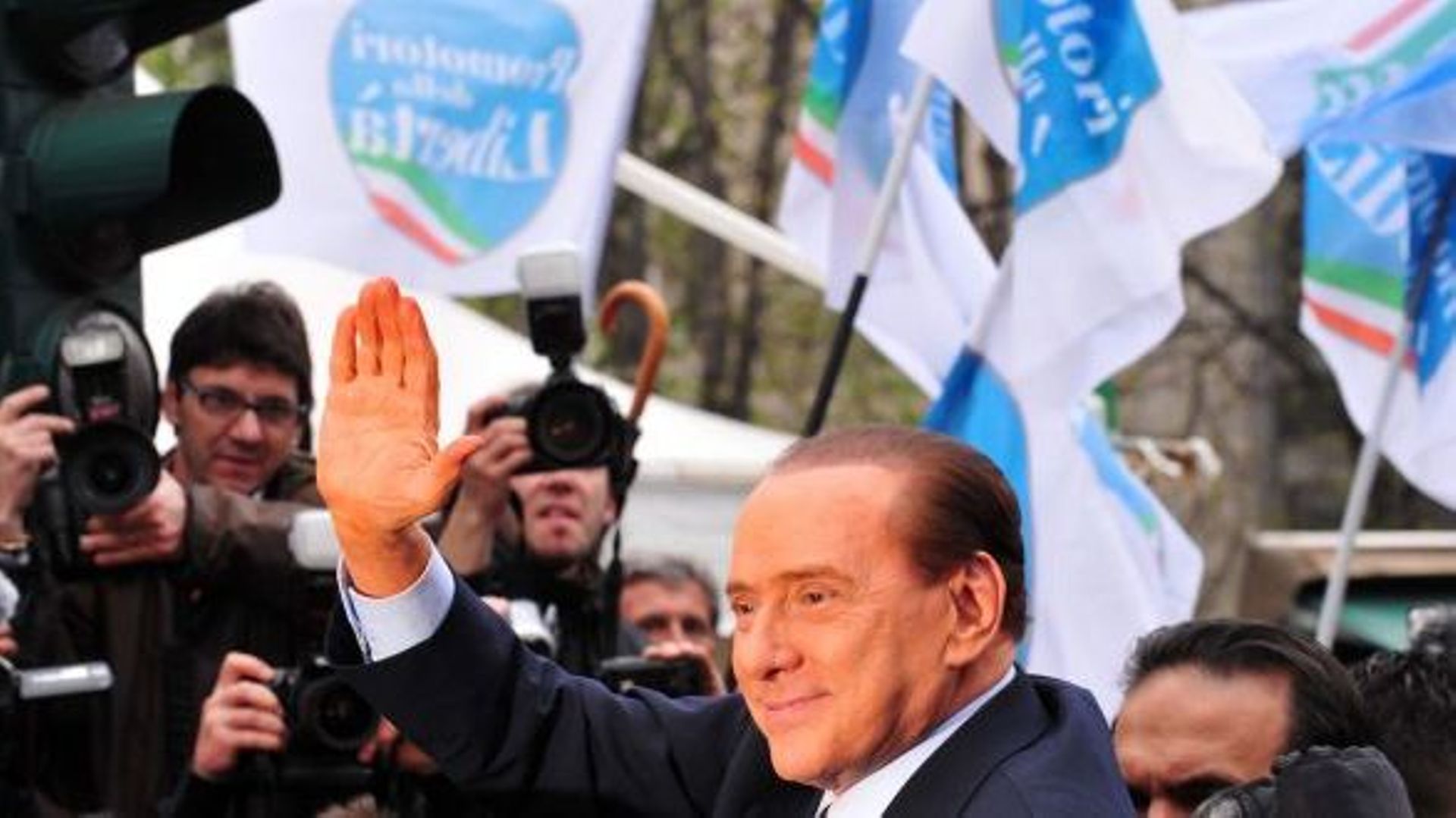 Silvio Berlusconi devant la justice, pour la première fois depuis huit ans