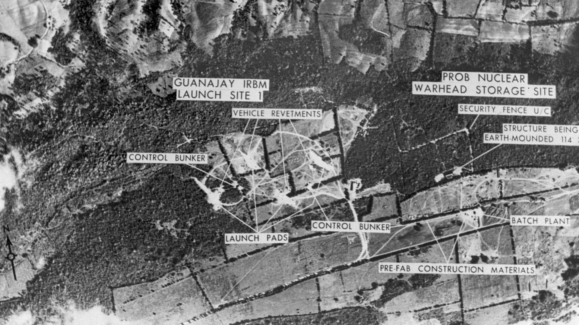 Photo aérienne prise en octobre 1962 de la base de lancement de missiles russes sur l’île de Cuba