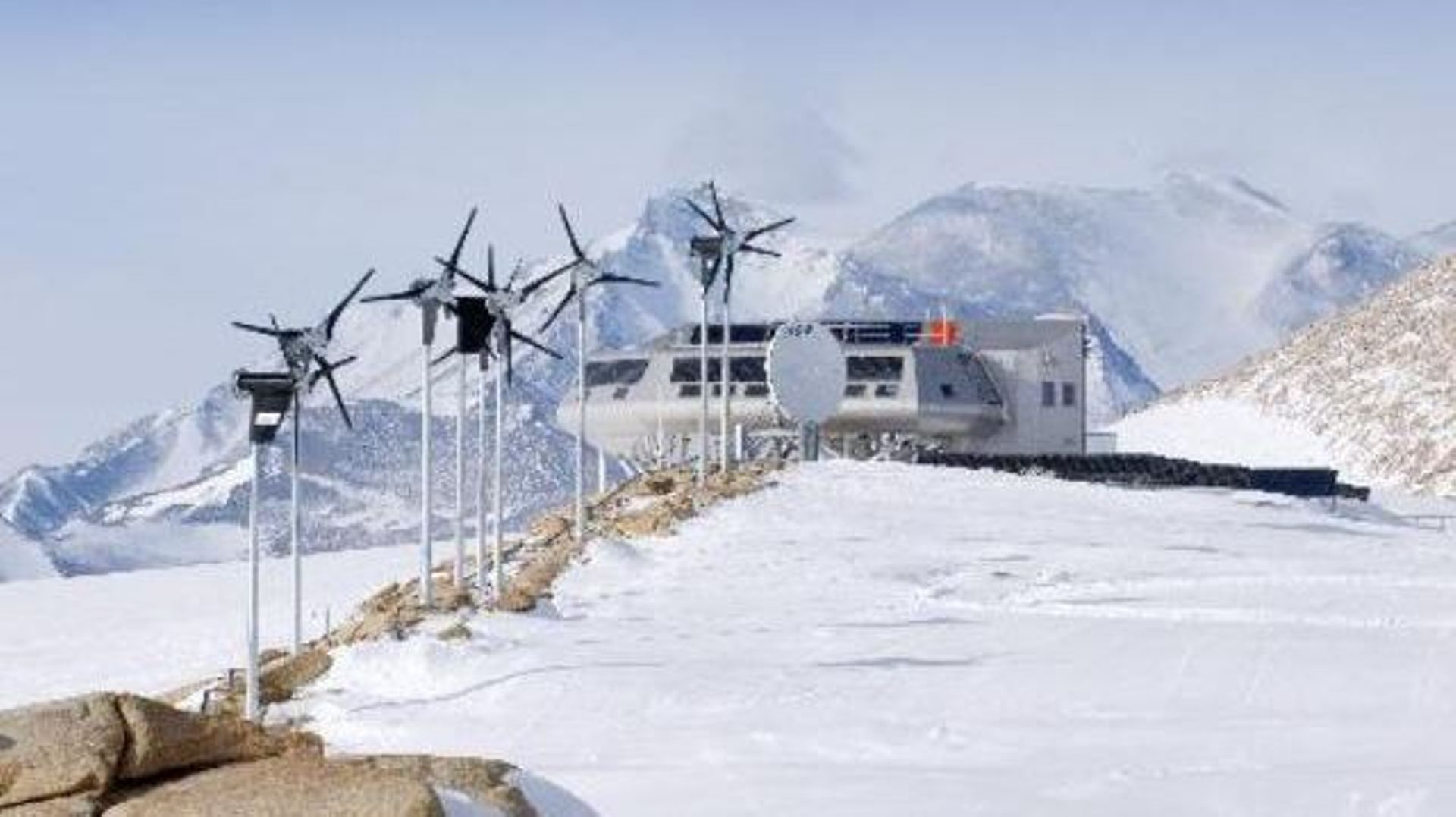 La station Princesse Elisabeth teste le premier véhicule électrique sur l'Antarctique