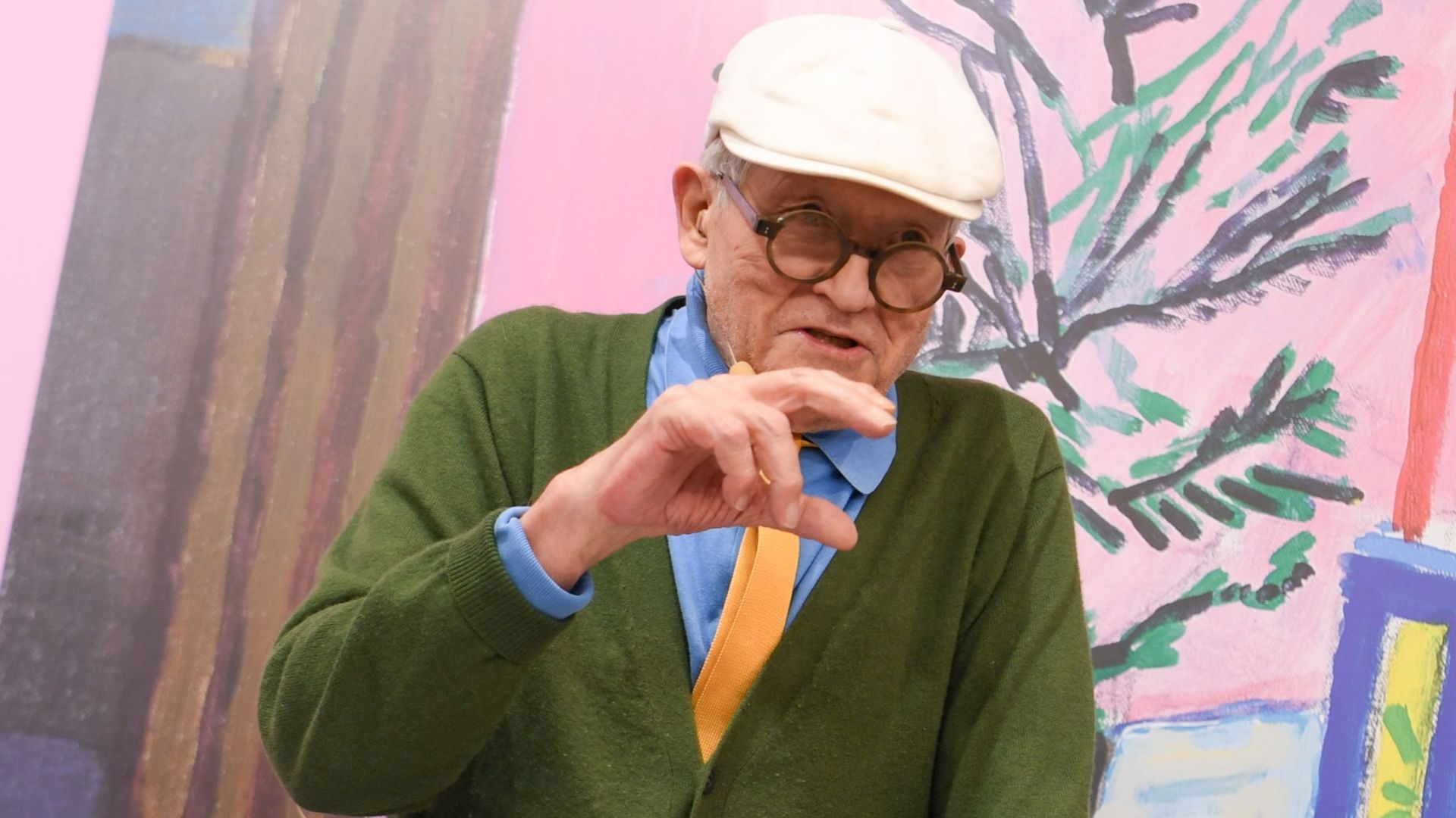 David Hockney présente un livre à 2.000 euros retraçant son oeuvre