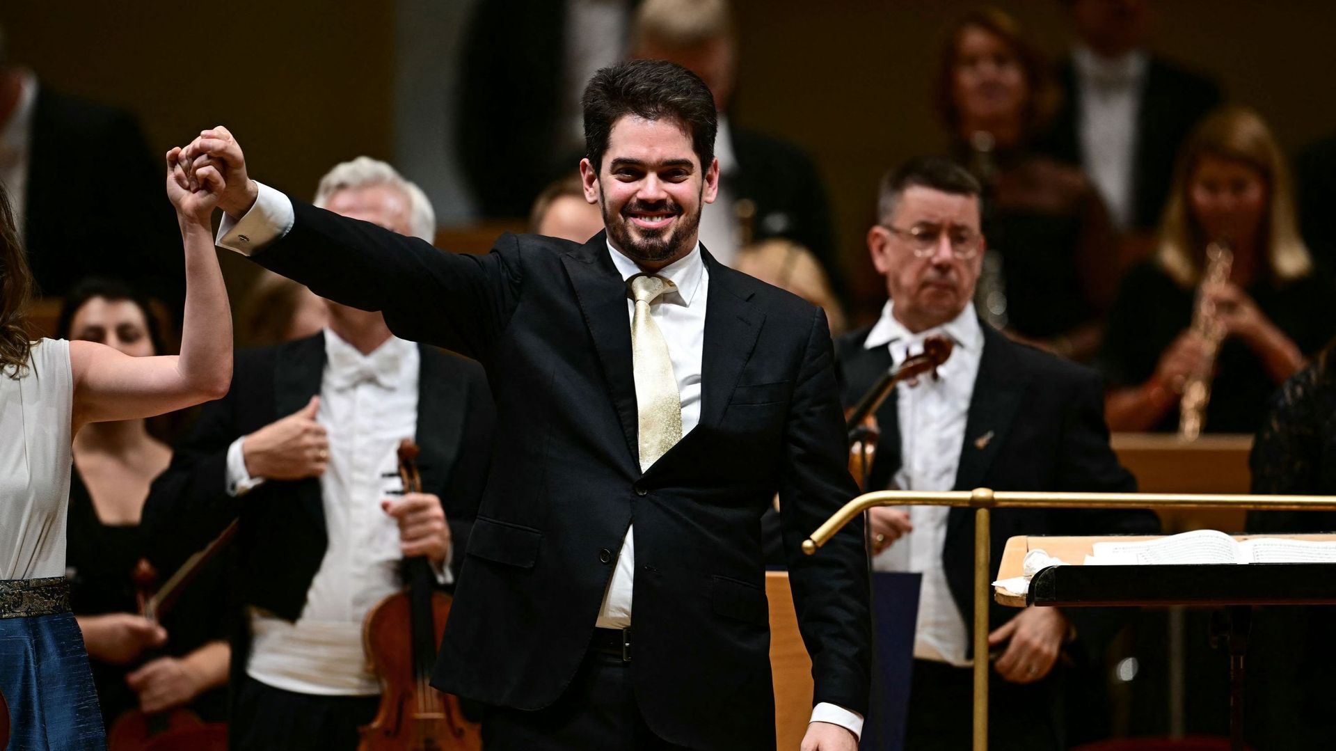 Vienne : le concert du chef d’orchestre israélien Lahav Shani interrompu par des militants pro-Palestine