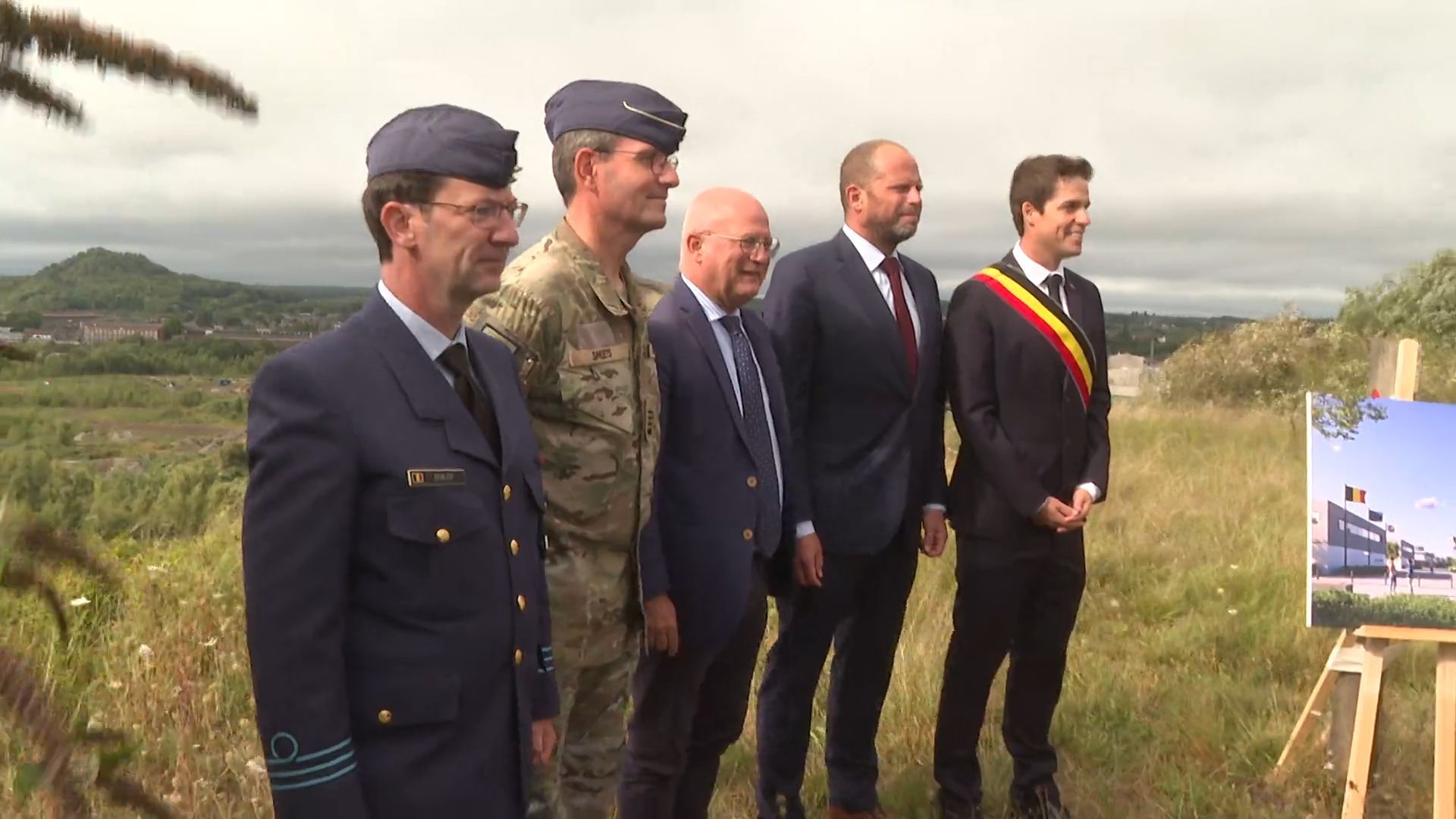 1500 militaires bientôt à Charleroi: la caserne du futur arrive, au milieu d'un quartier en friche