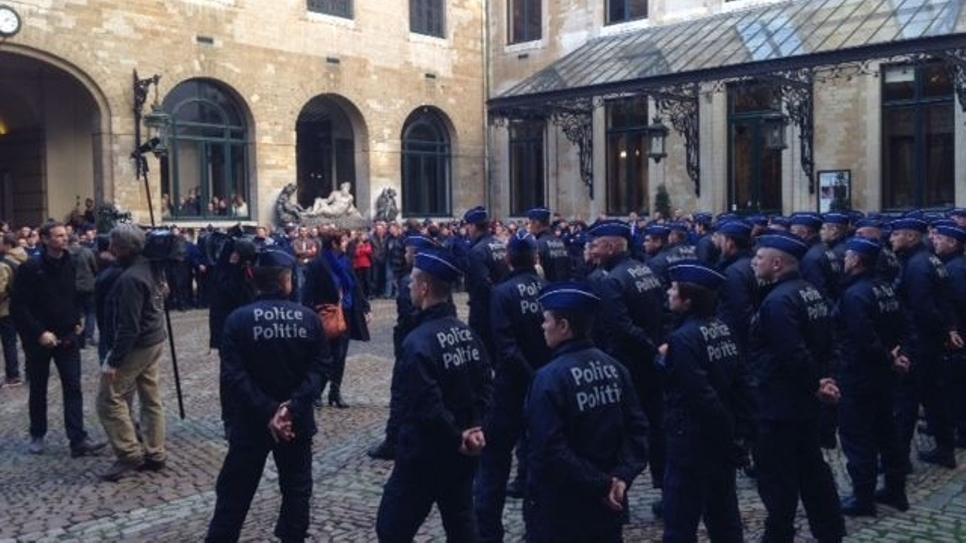 Action des policiers à Bruxelles à 14h: voici leur lettre à Yvan Mayeur