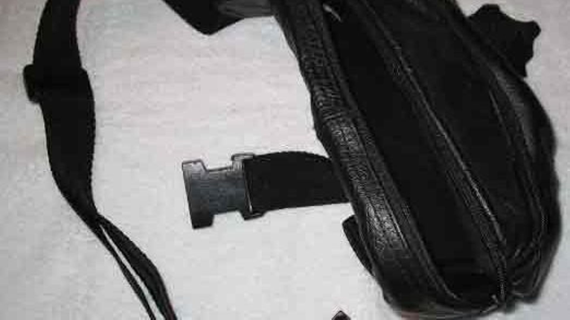 Une Mini entreprise de Watermael Boitsfort relance le sac "banane"