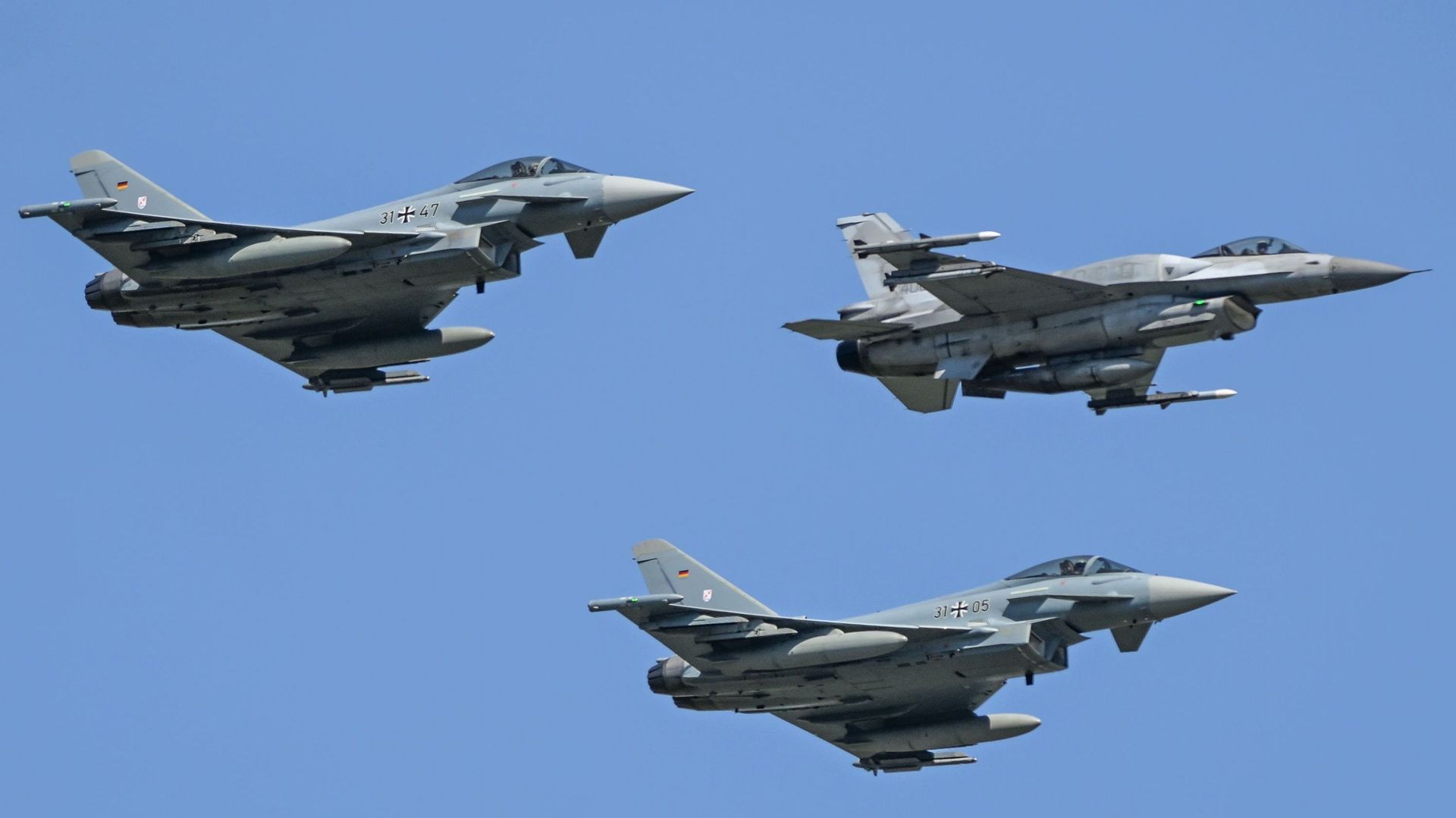 Guerre en Ukraine : l’Espagne et l’Italie veulent également envoyer des avions sur le flanc est de l’Otan