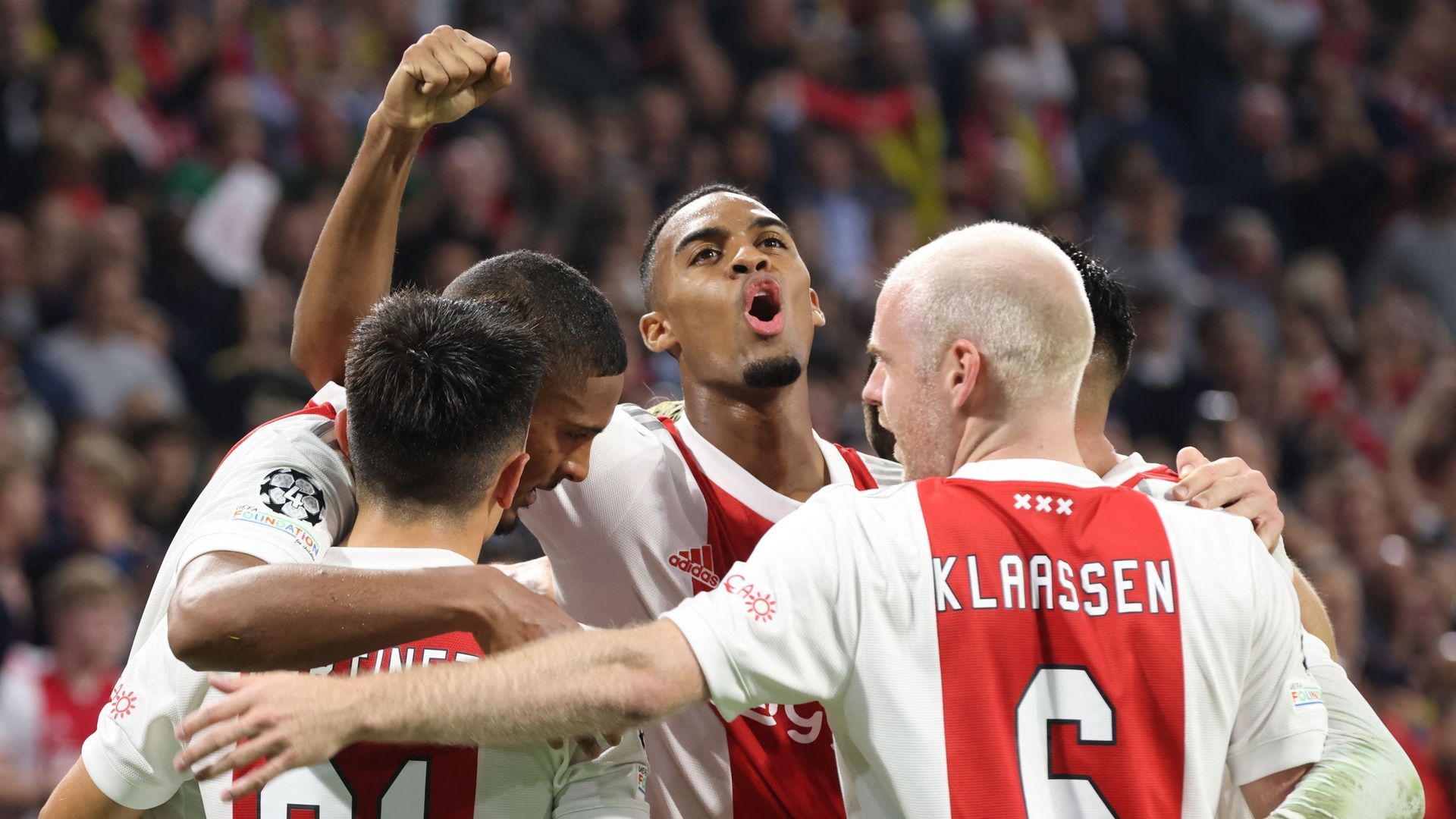 Sebastien Haller leader d'un Ajax qui brille en Ligue des Champions