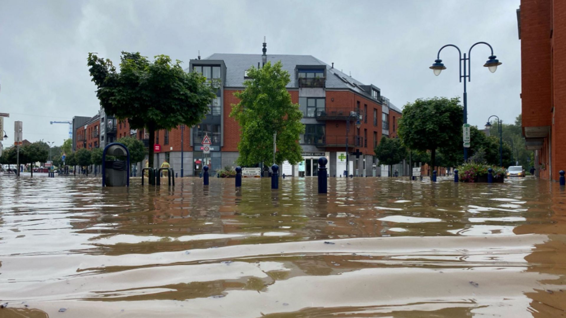 Sous eau en juillet, Court-Saint-Etienne recevra 95.000 euros pour améliorer son dispositif de lutte contre les inondations.