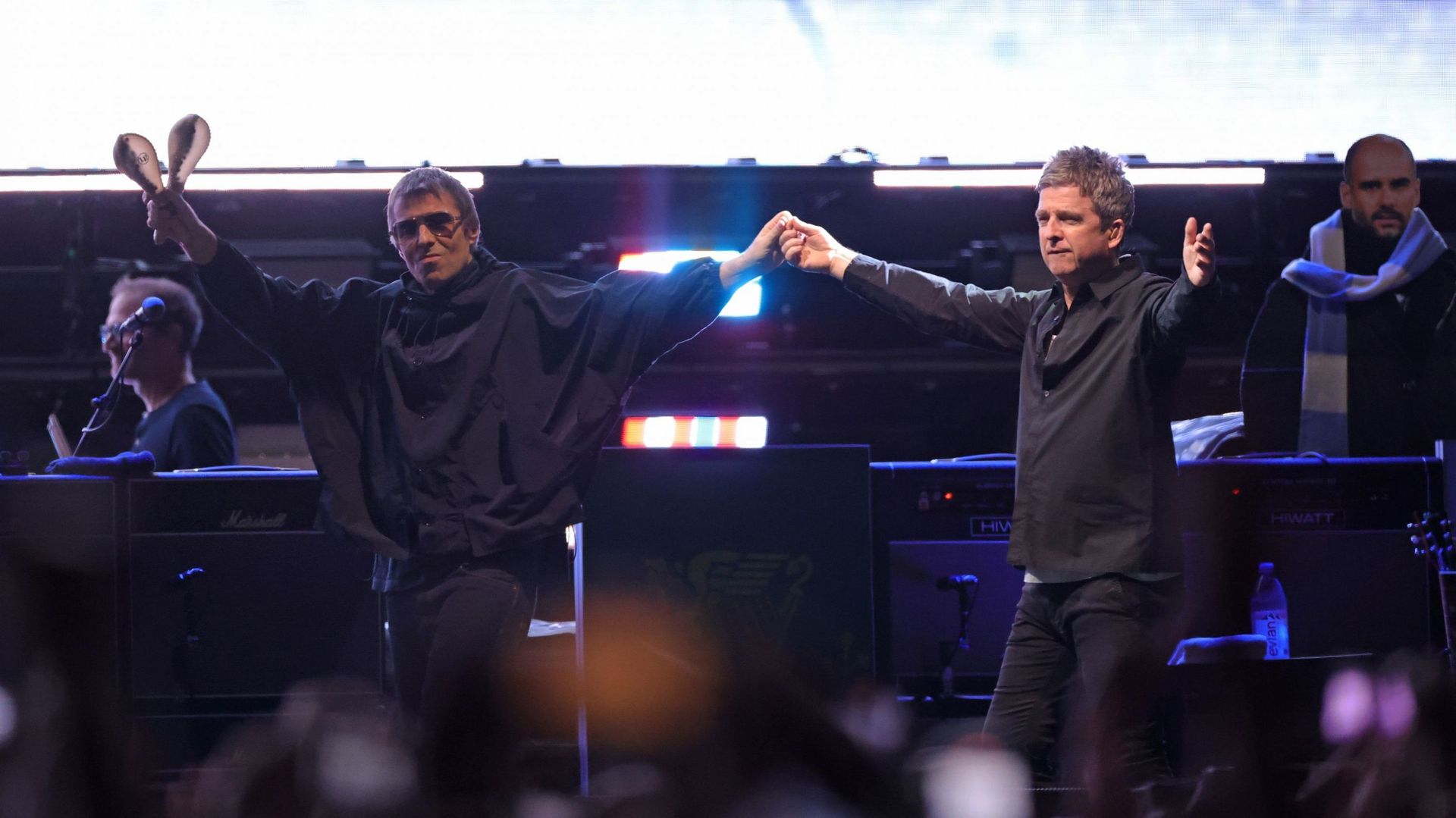 Oasis : Liam Gallagher annonce que la tournée n'en est qu'à la mi-temps, que prépare le groupe ?