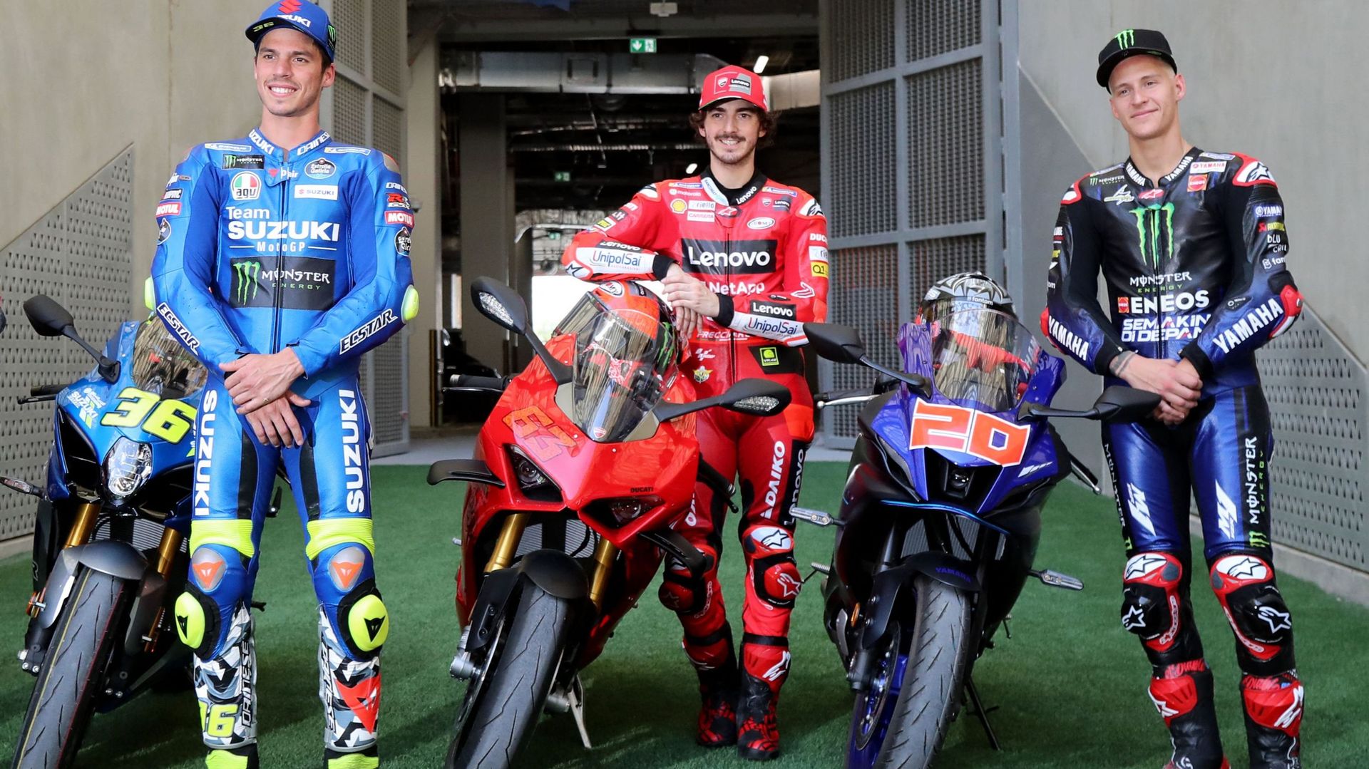 MotoGP : Joan Mir, Francesco Bagnaia et Fabio Quartararo (de gauche à droite)